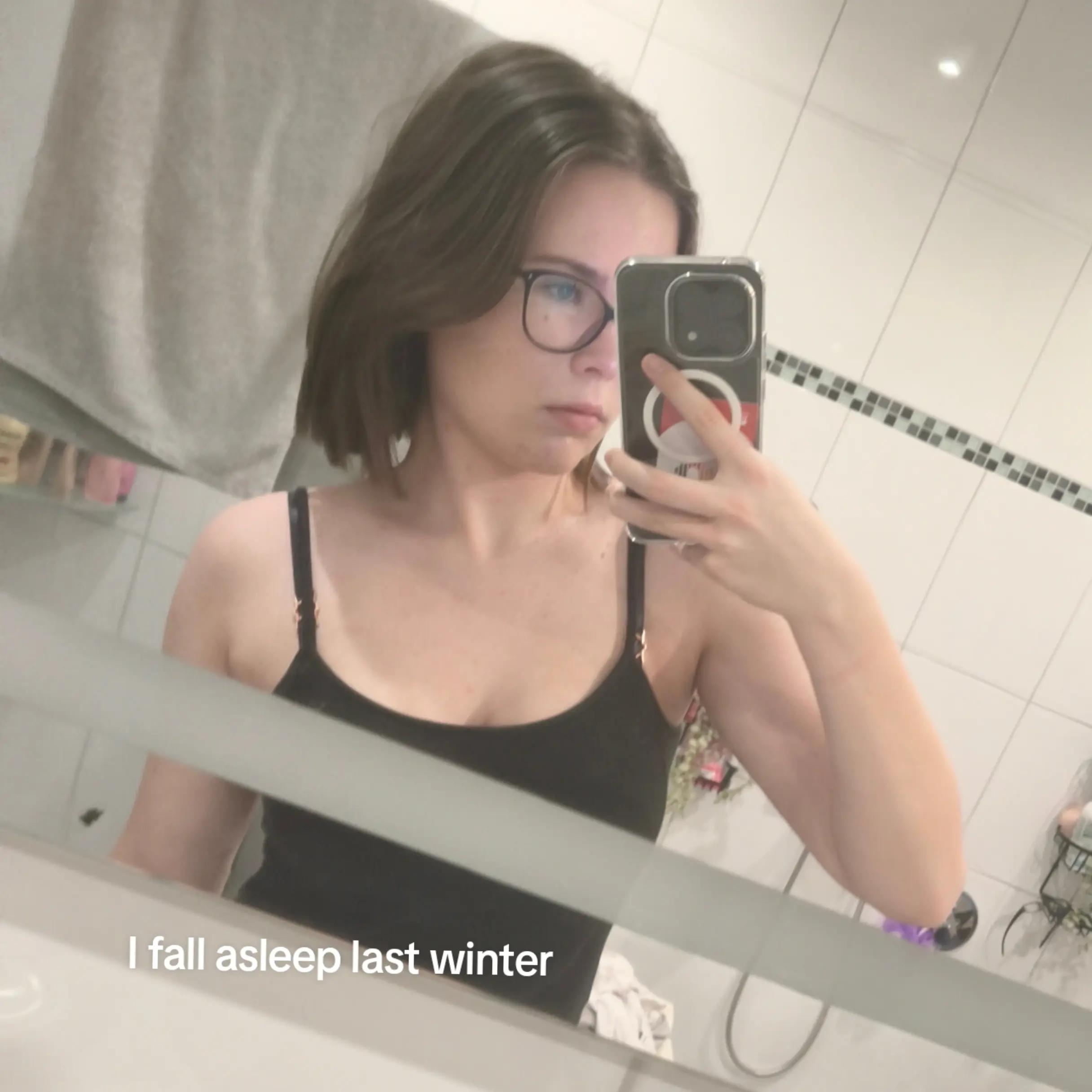 @𝕁𝕆𝕃𝕀𝔼 玫瑰🌸
