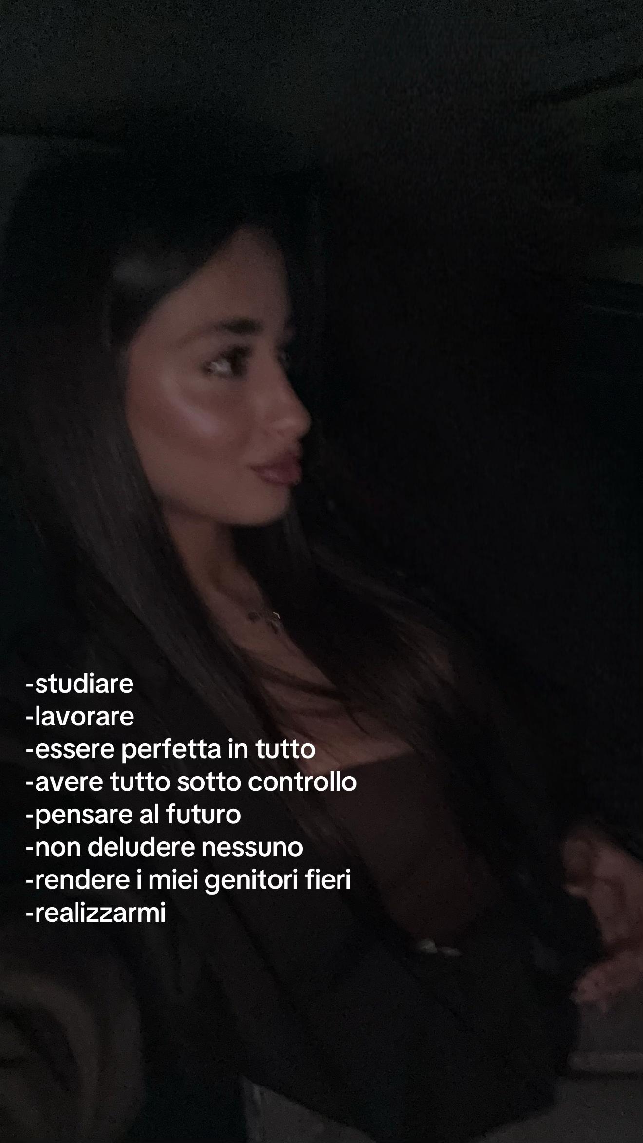 @SONIA RUSSO