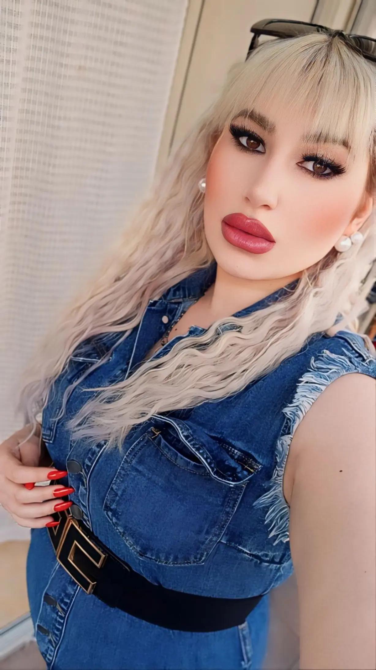 @👑zoraida 👑