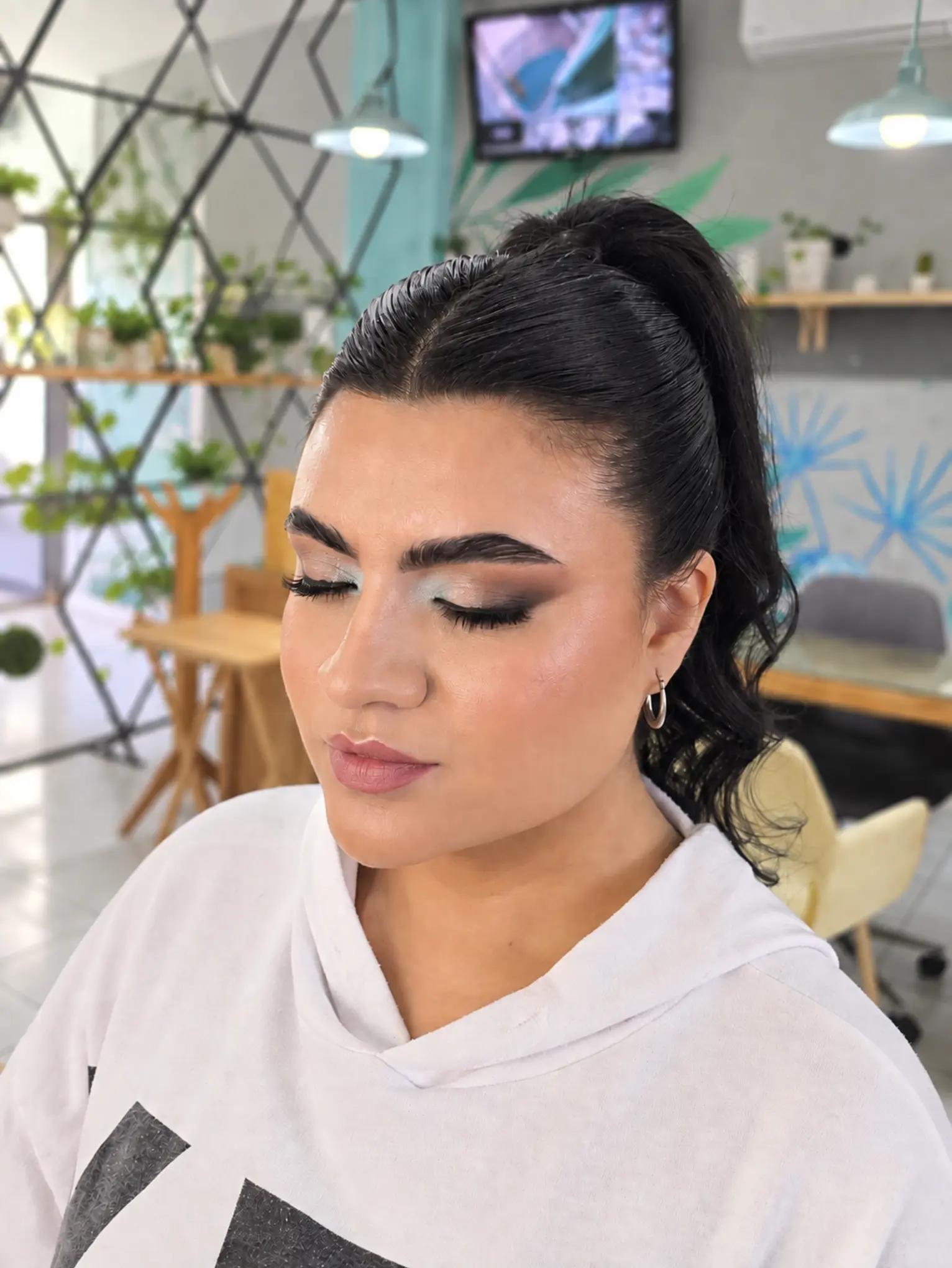 @Denessi Make Up