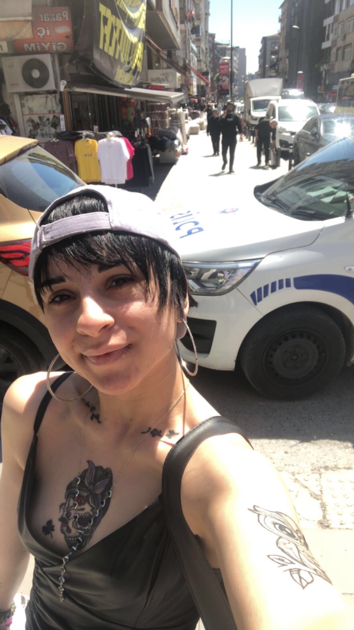 @G&Uuml;LNUR &Ouml;Z&Ccedil;ELİK