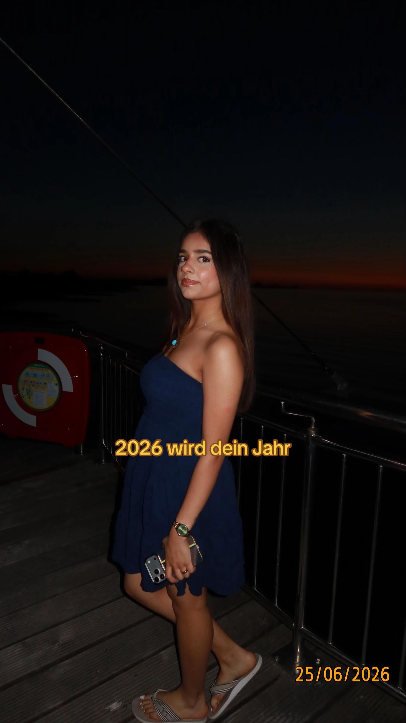 @𝓬𝓮𝓵𝓲𝓷𝓸𝓼𝓱𝓱