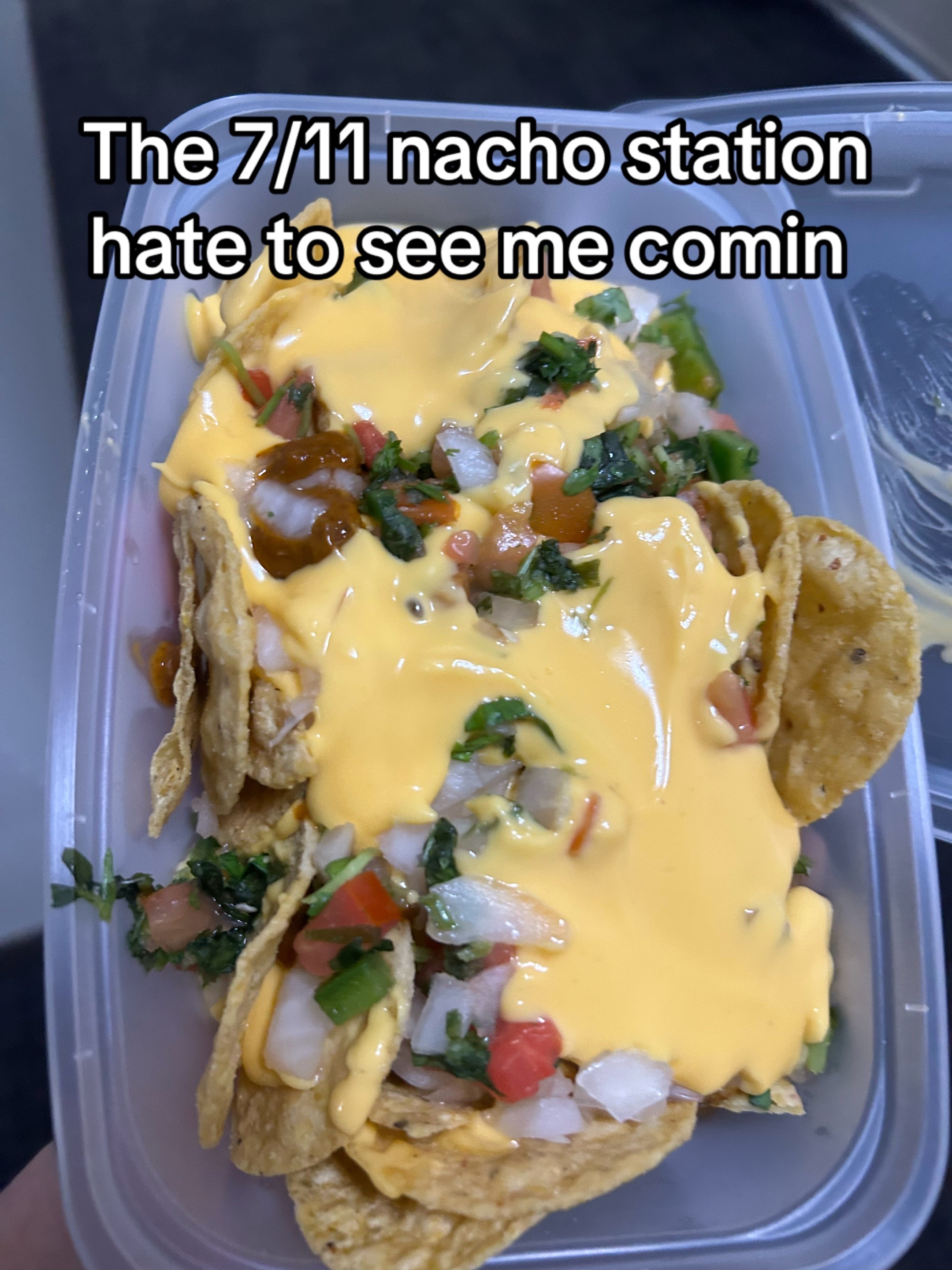 @👻
