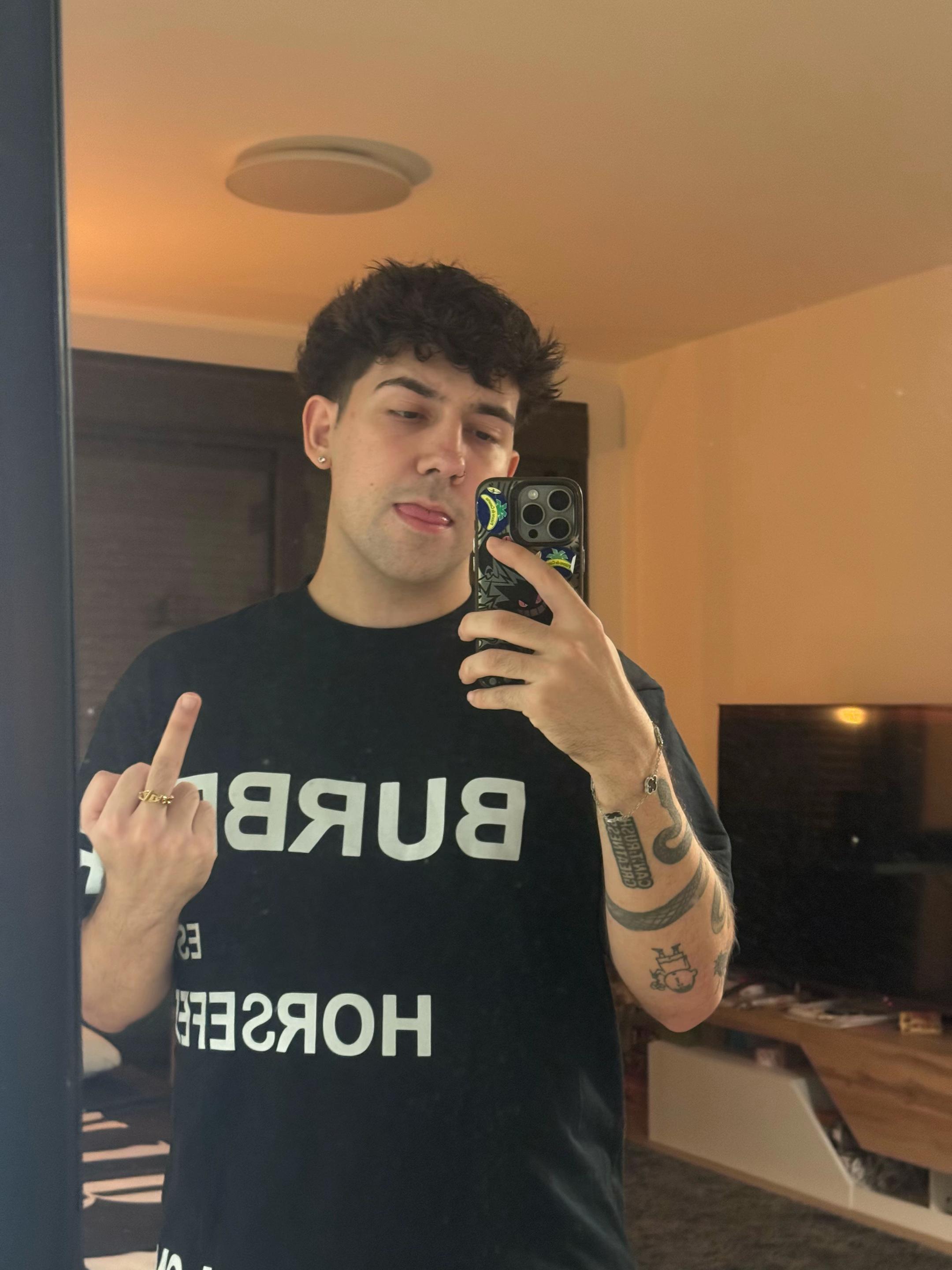 @b0rja