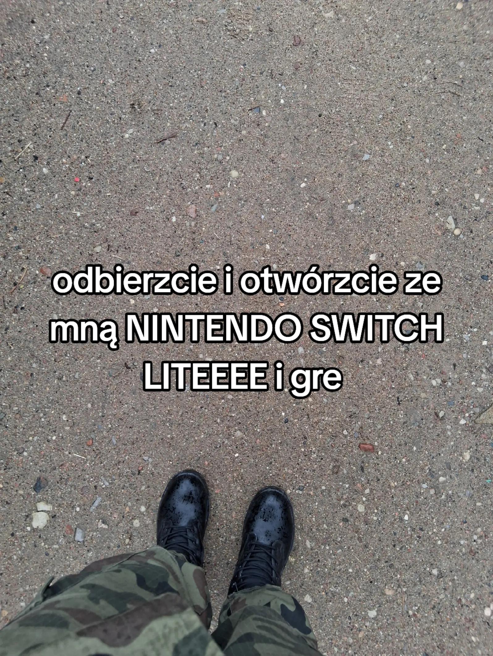 @&bull;_&bull; zenitsu