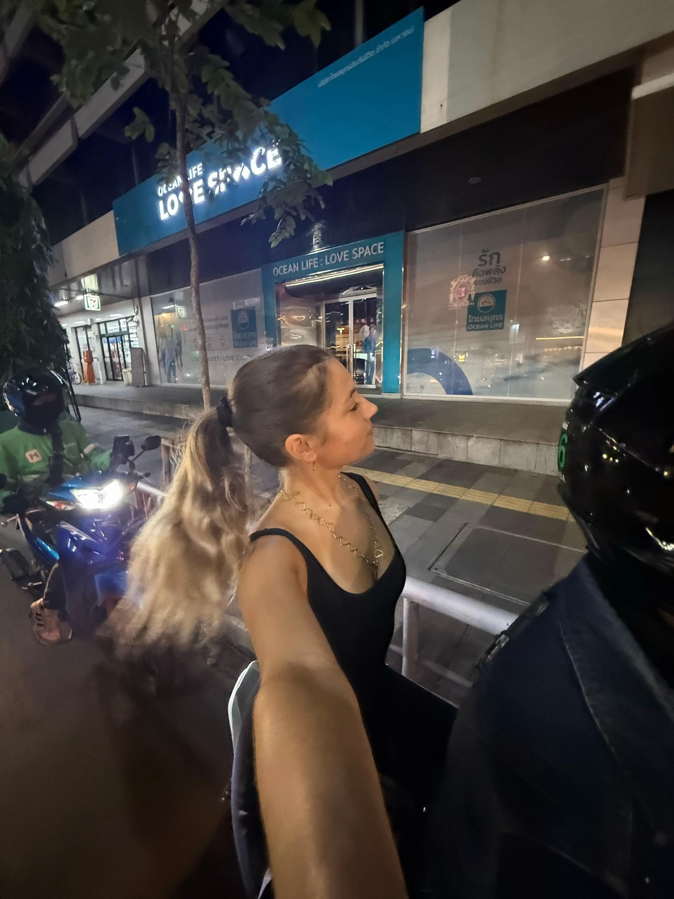 @C&eacute;lia