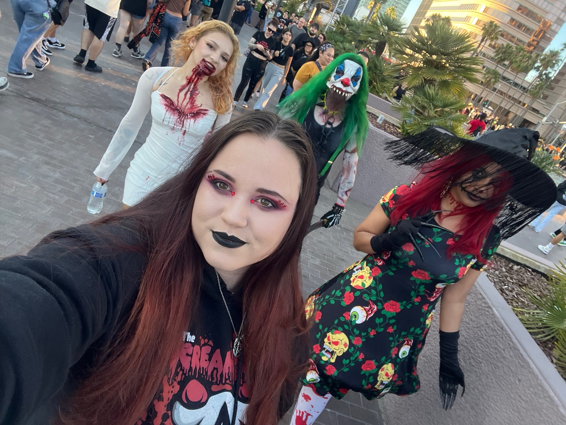 @StitchesTheCannibal