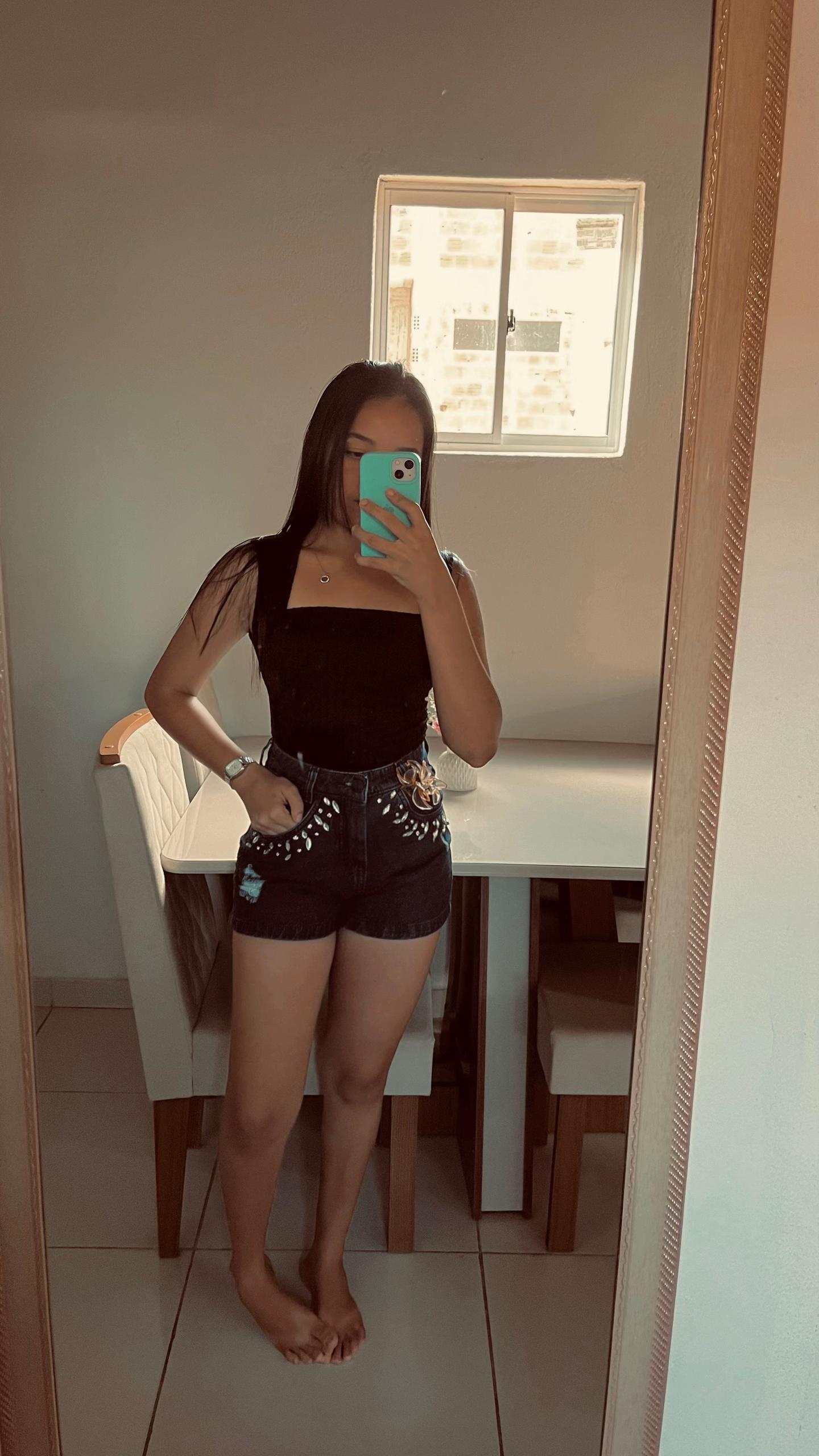 @Larii