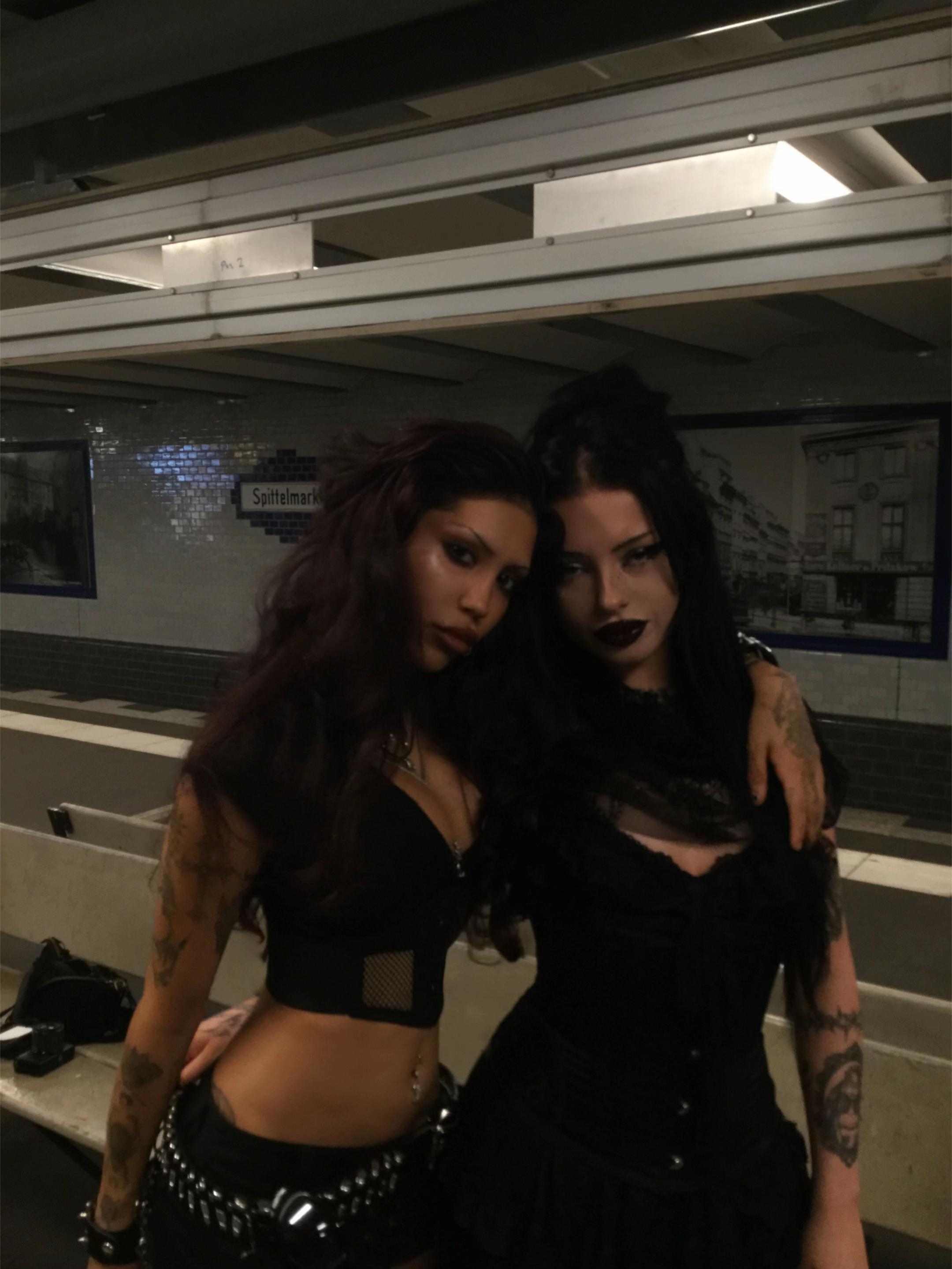 @lia