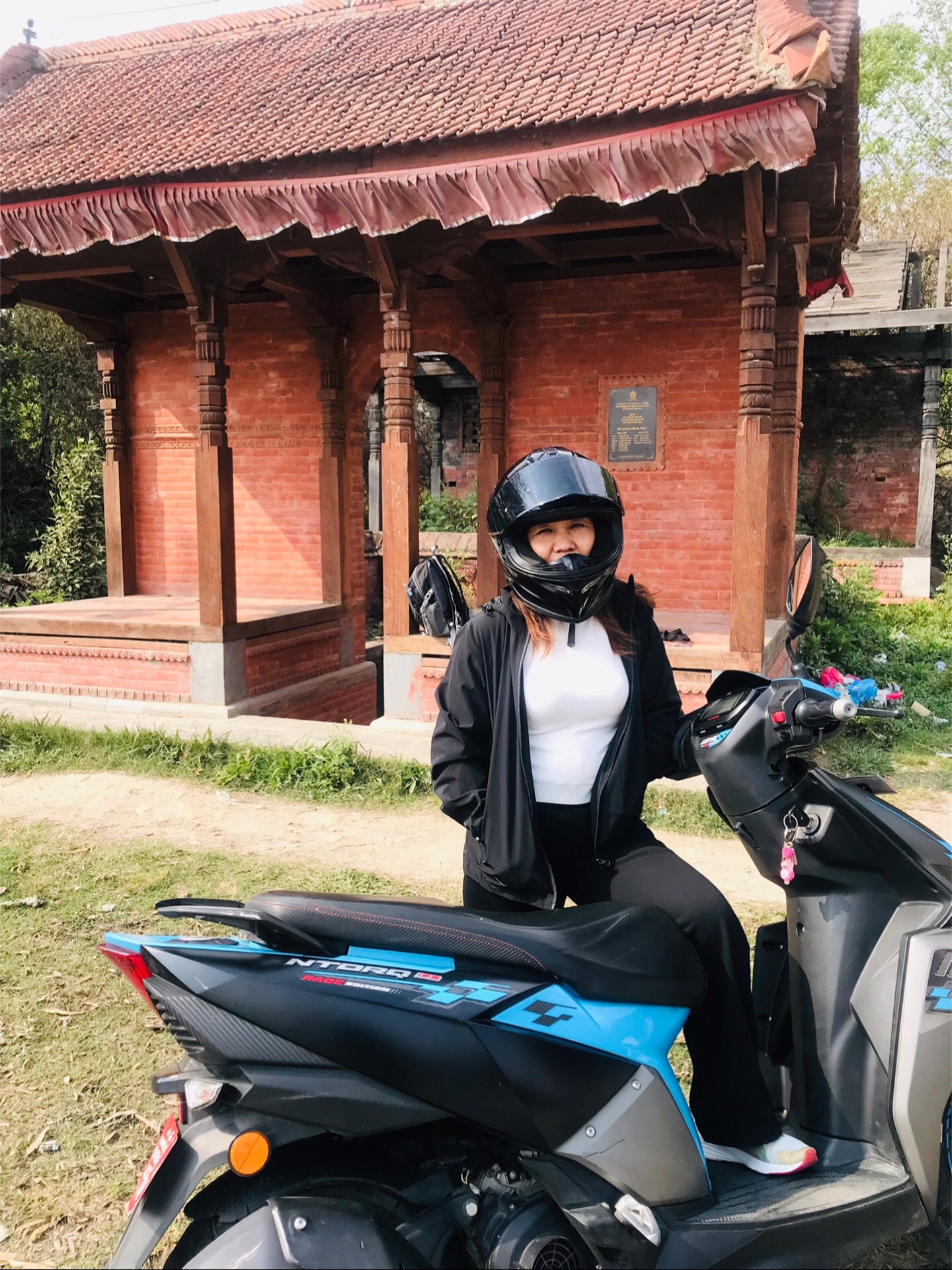 @Dhanu gurung🧿🇳🇵💫