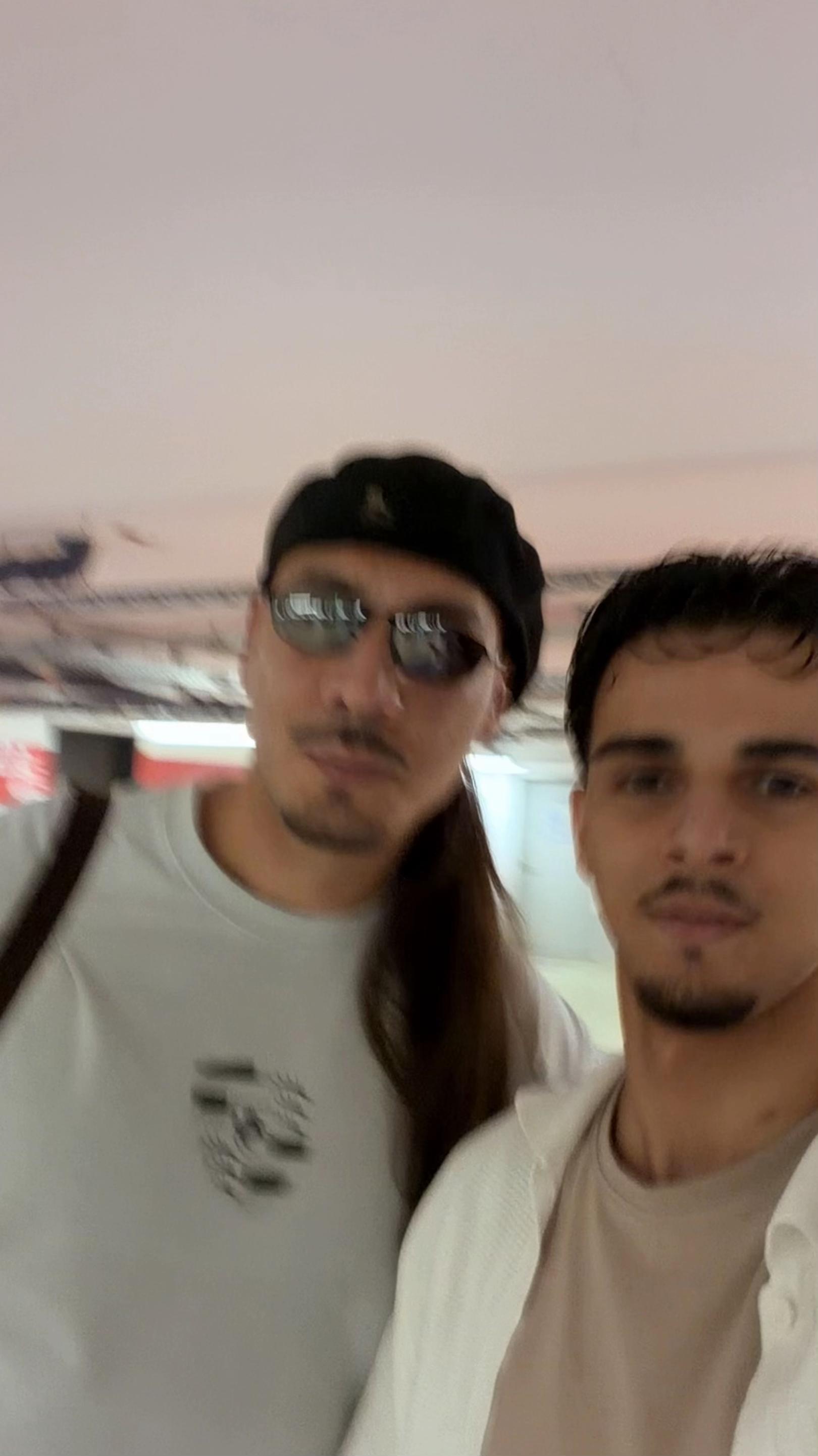 @younesyounger