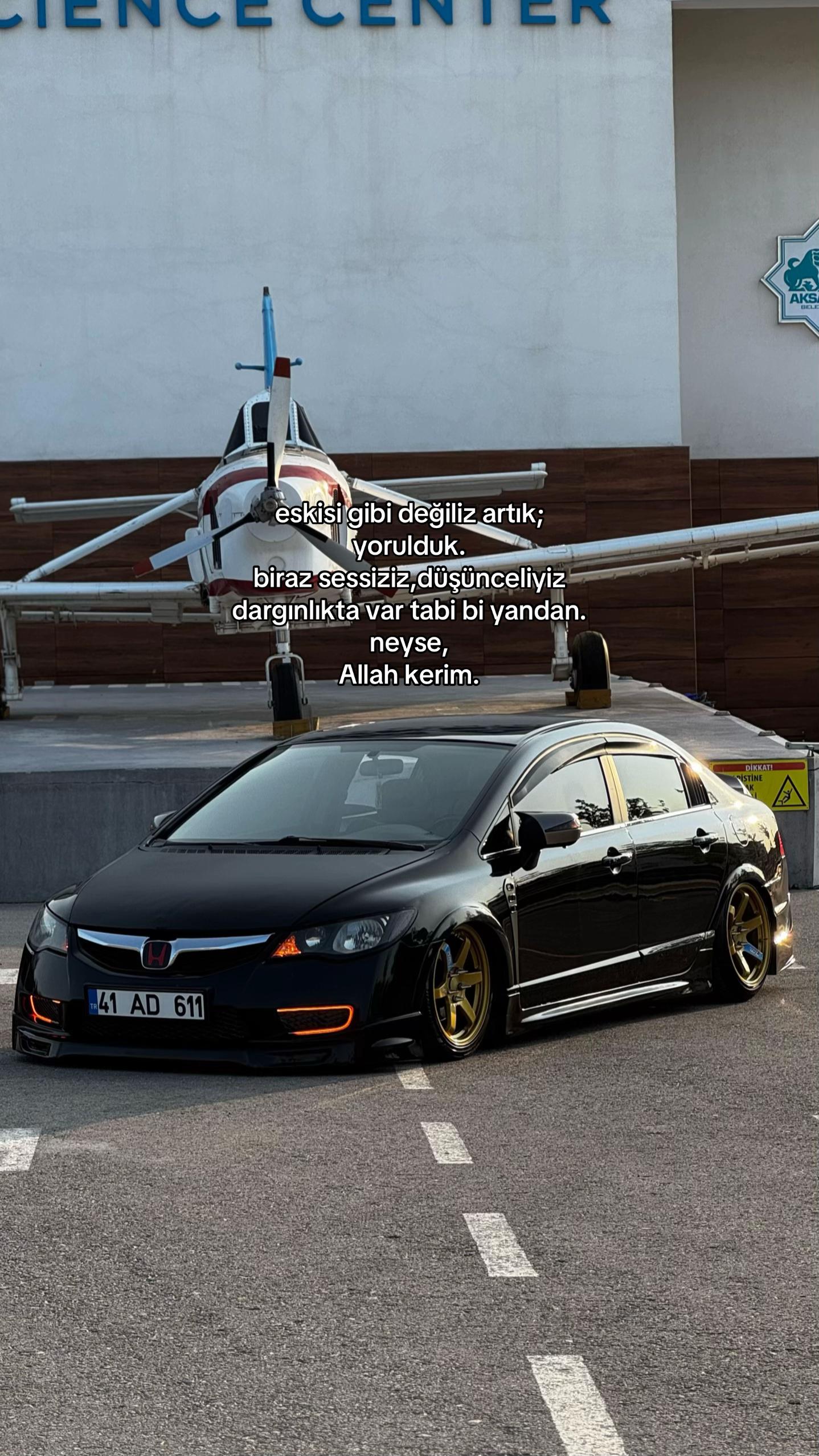 @😉