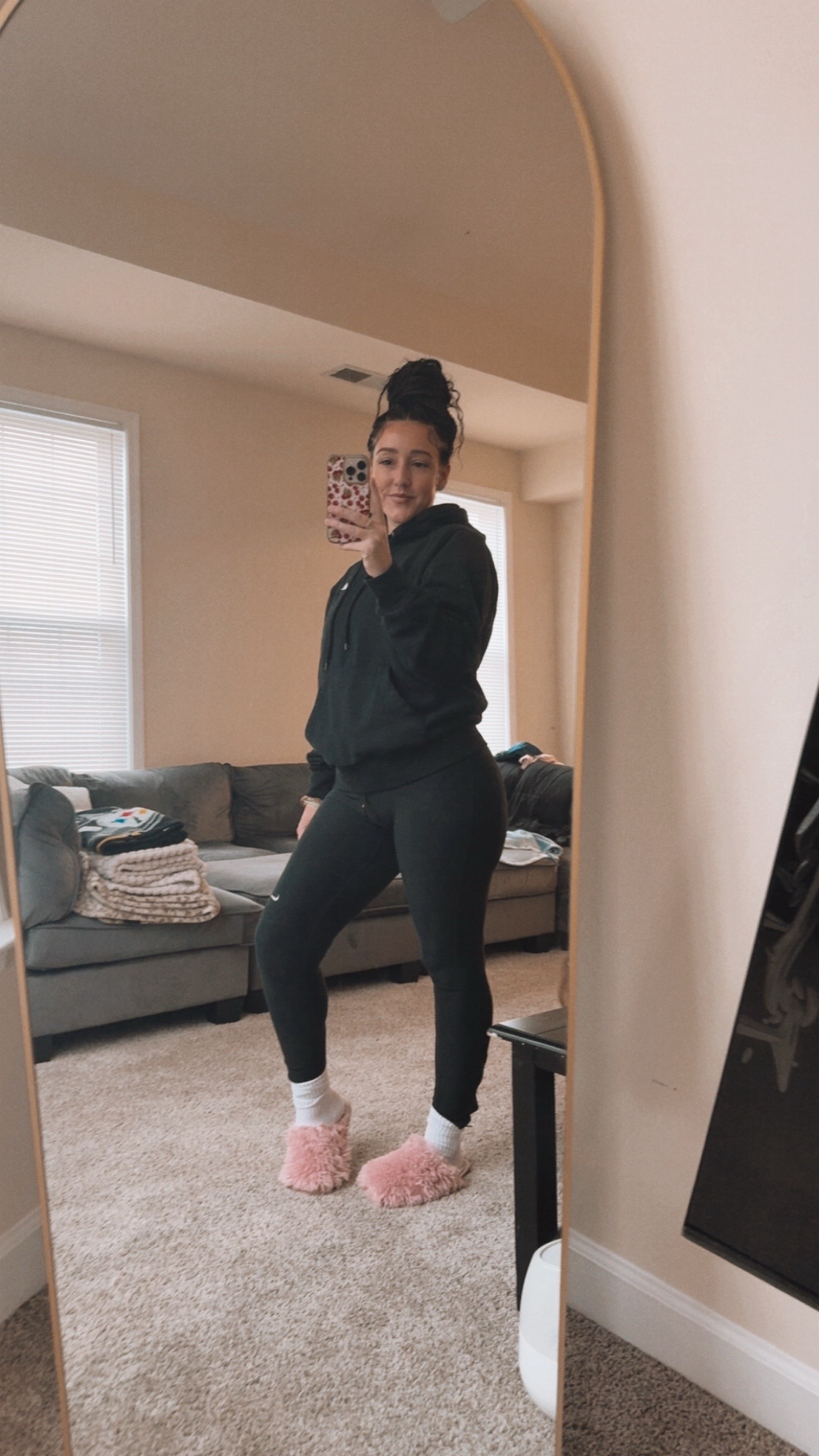 @lilmisssheena