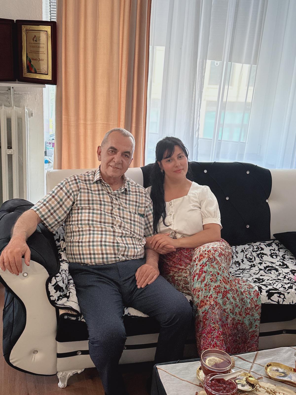 @M&ouml;hlət M&uuml;sl&uuml;mov