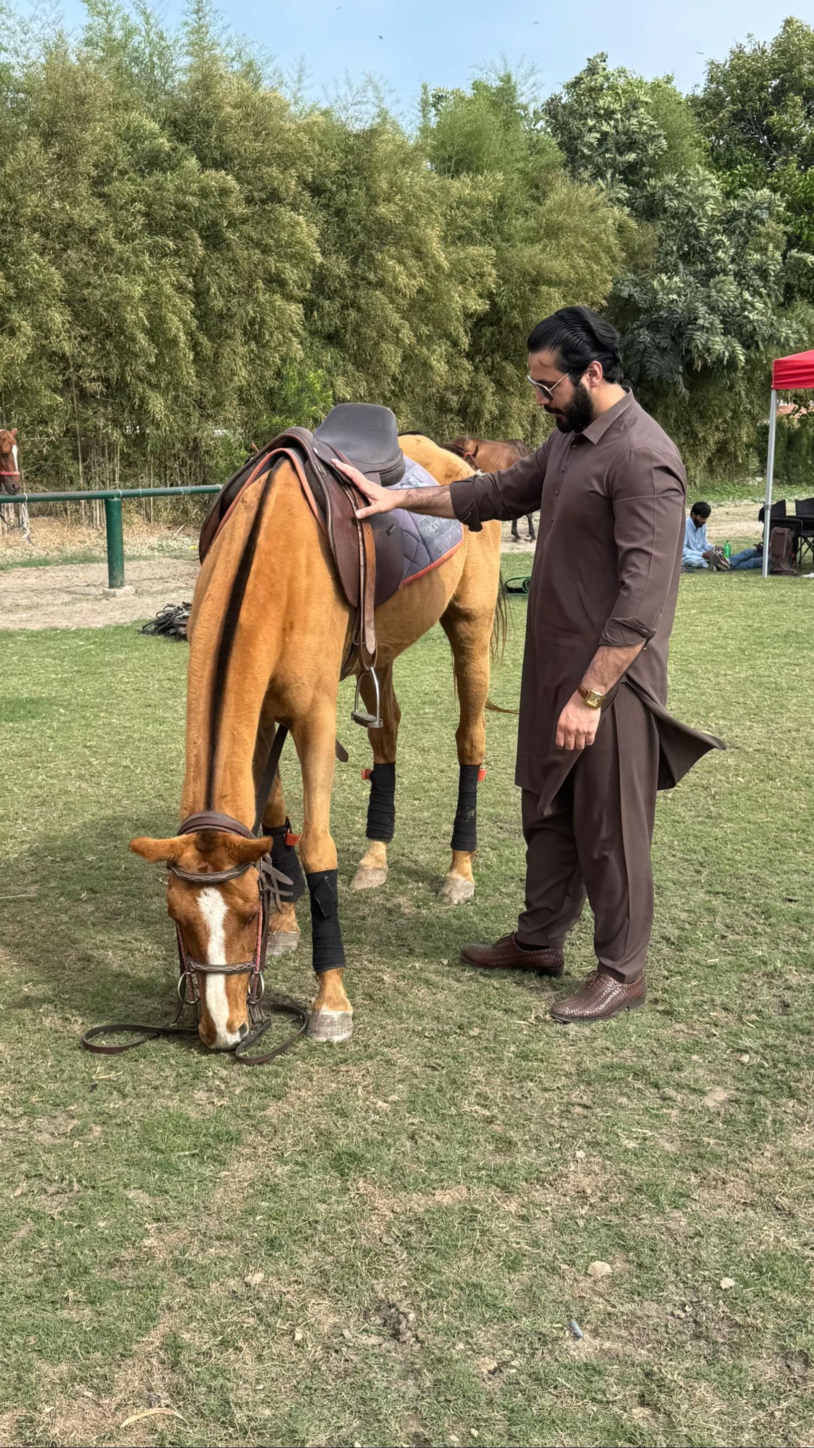 @Mian Khizar Hayat 🦅