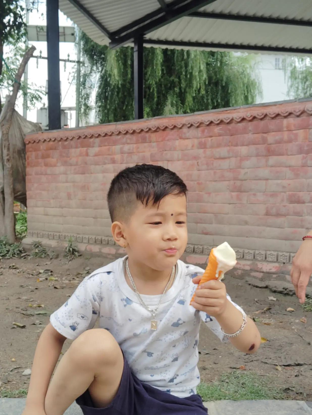@निर्मला हमाल😘