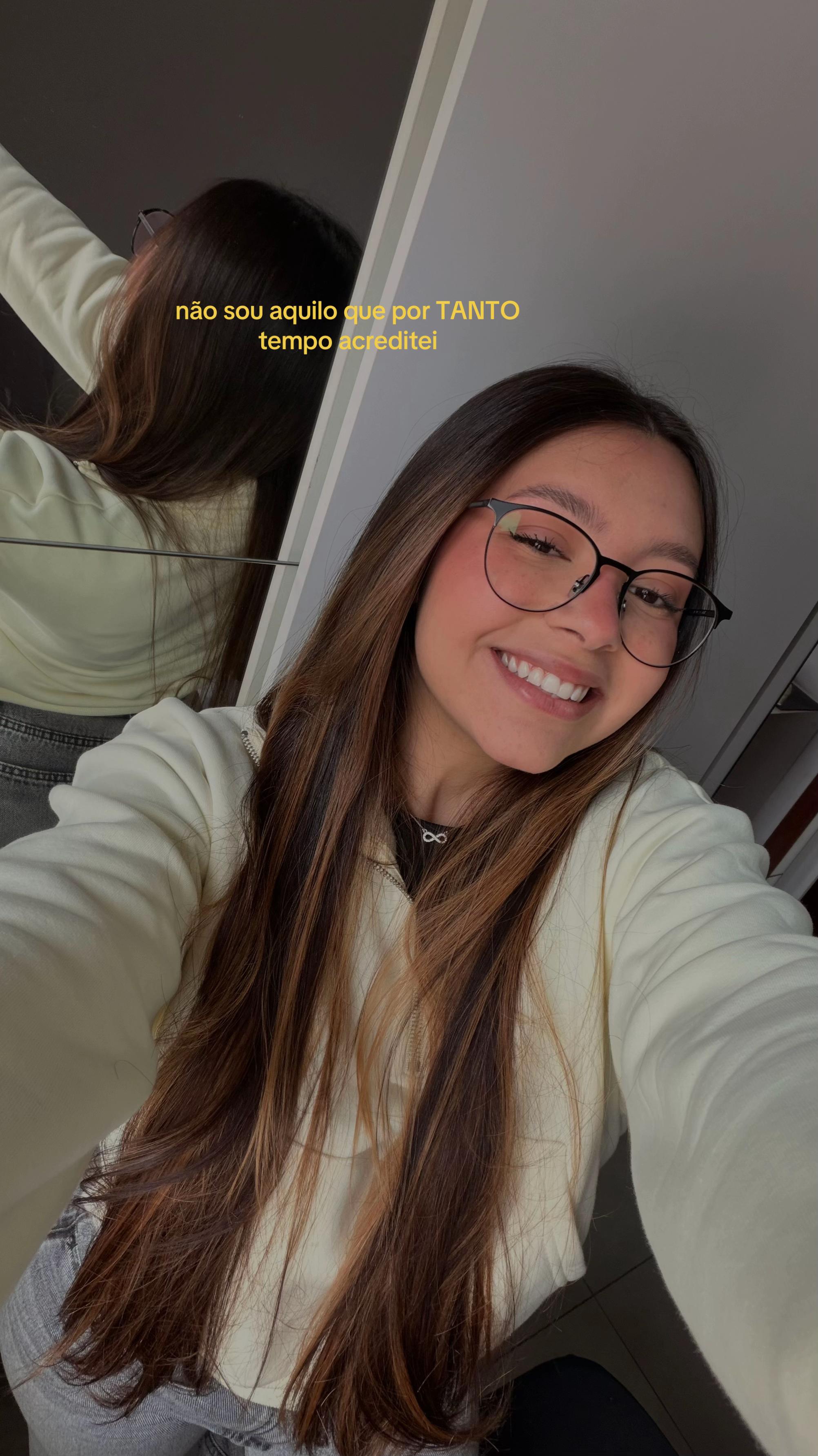 @𝒎𝒂𝒏𝒖 𝒎𝒐𝒖𝒓𝒂✨