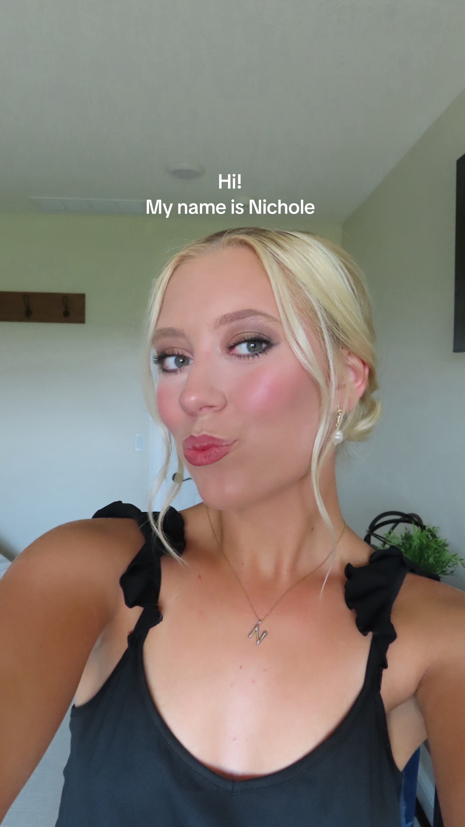 @Nichole Brooke✰
