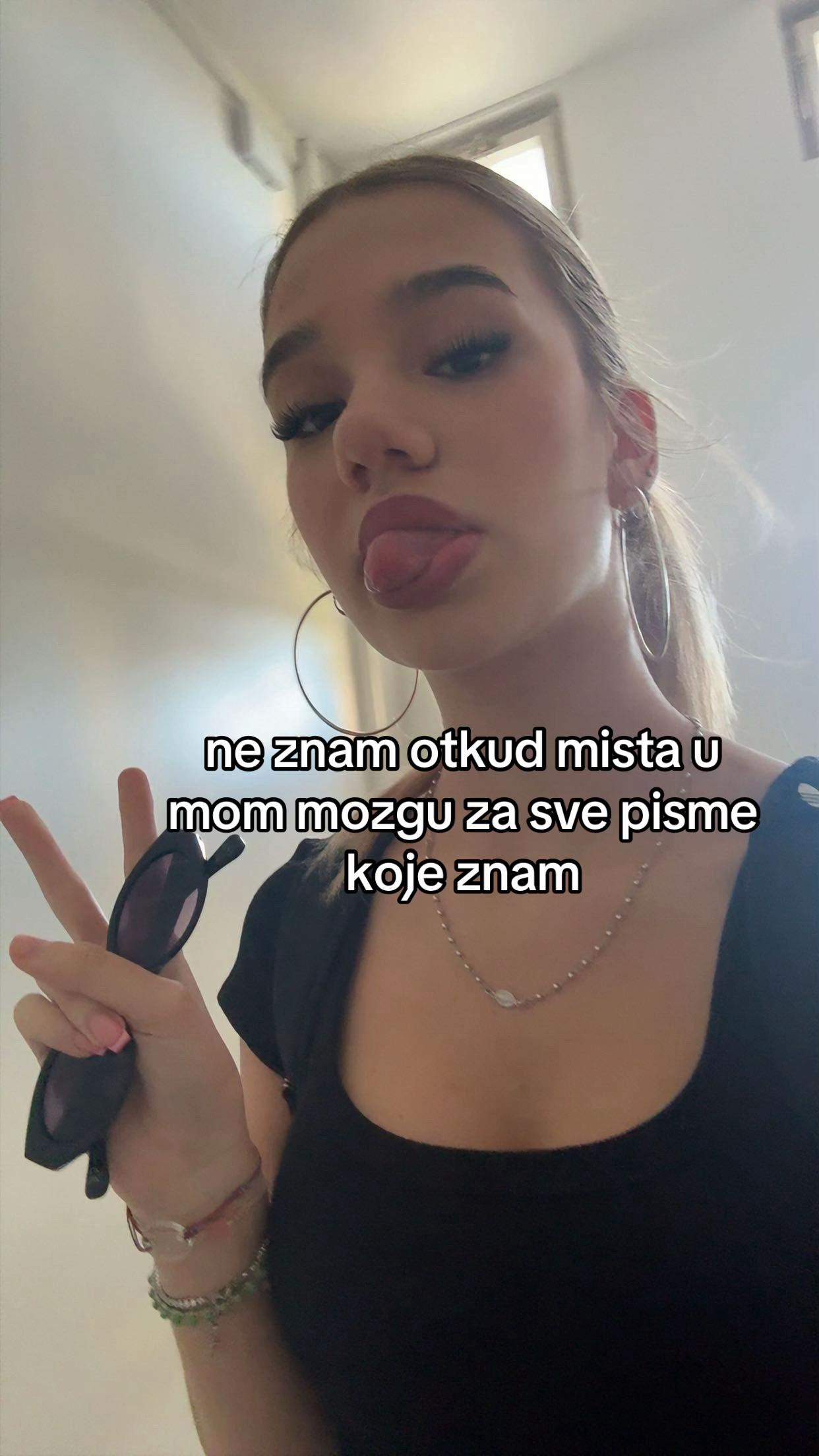 @luciajugovicc