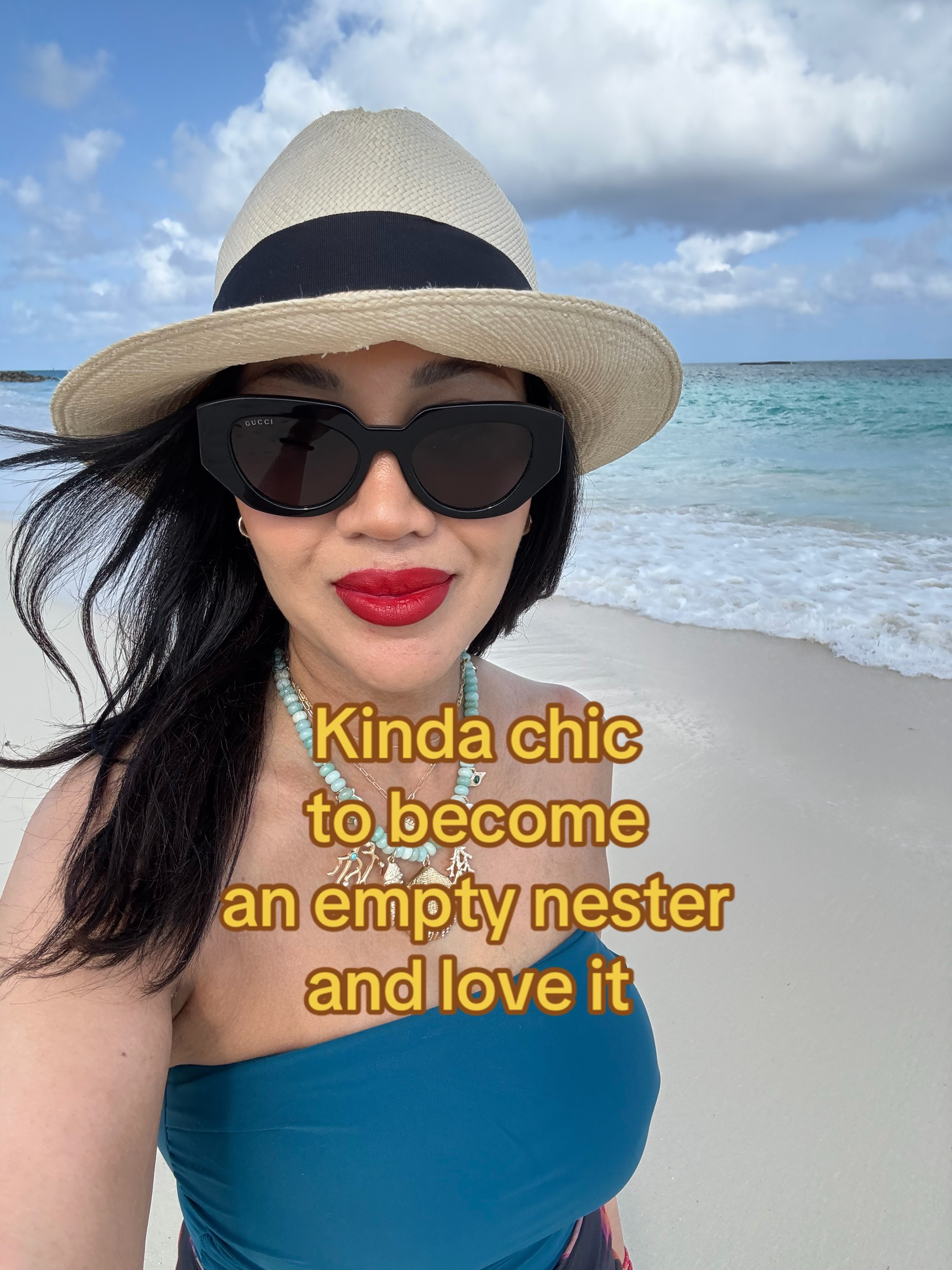 @Ella | 50+ Travel & Lifestyle