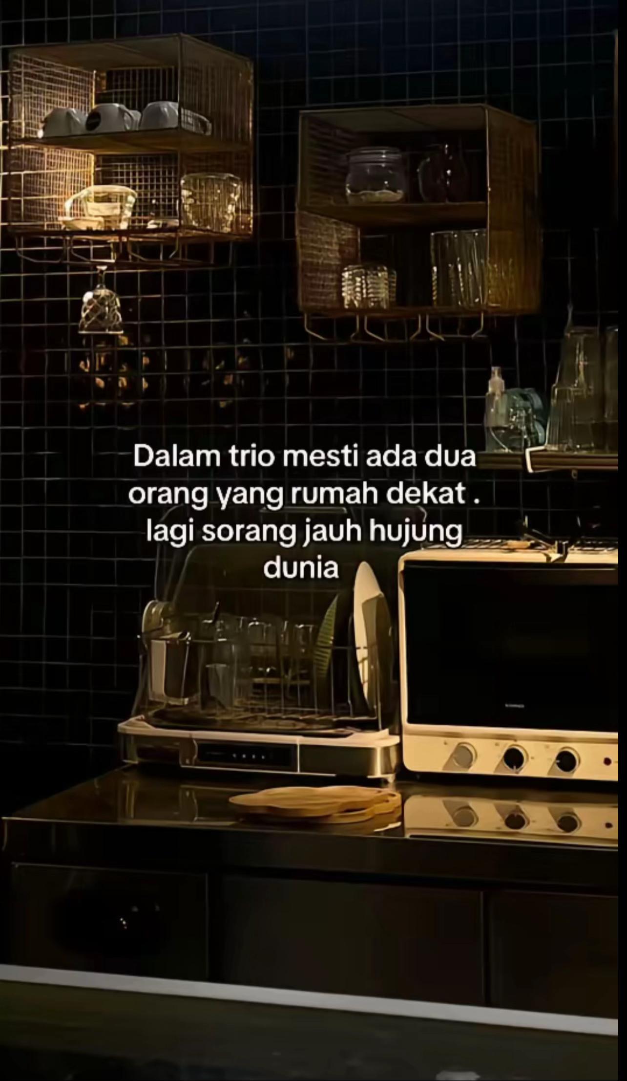 @Honey 𝜗𝜚
