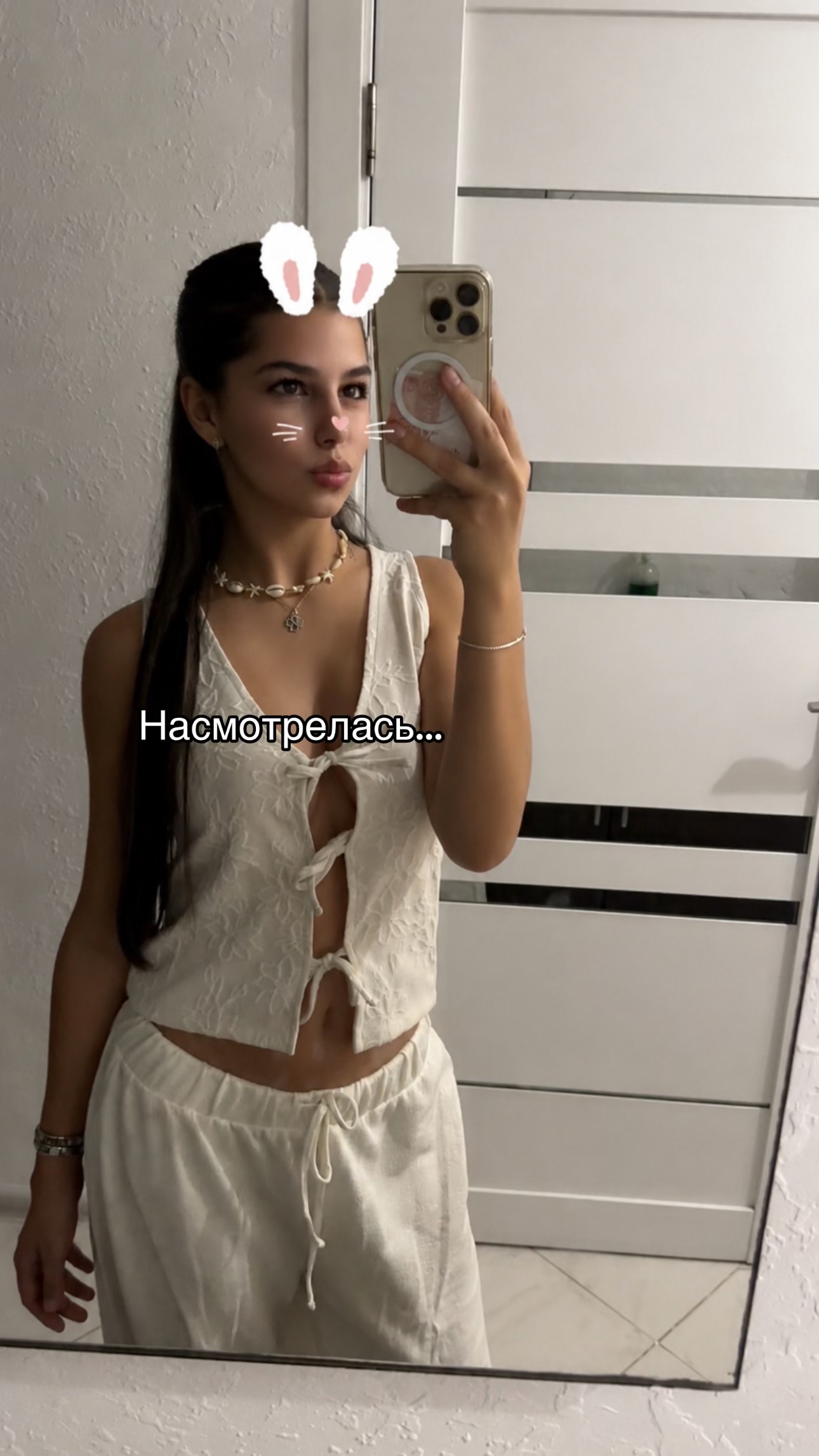@𝖊𝖒𝖎𝖑𝖞
