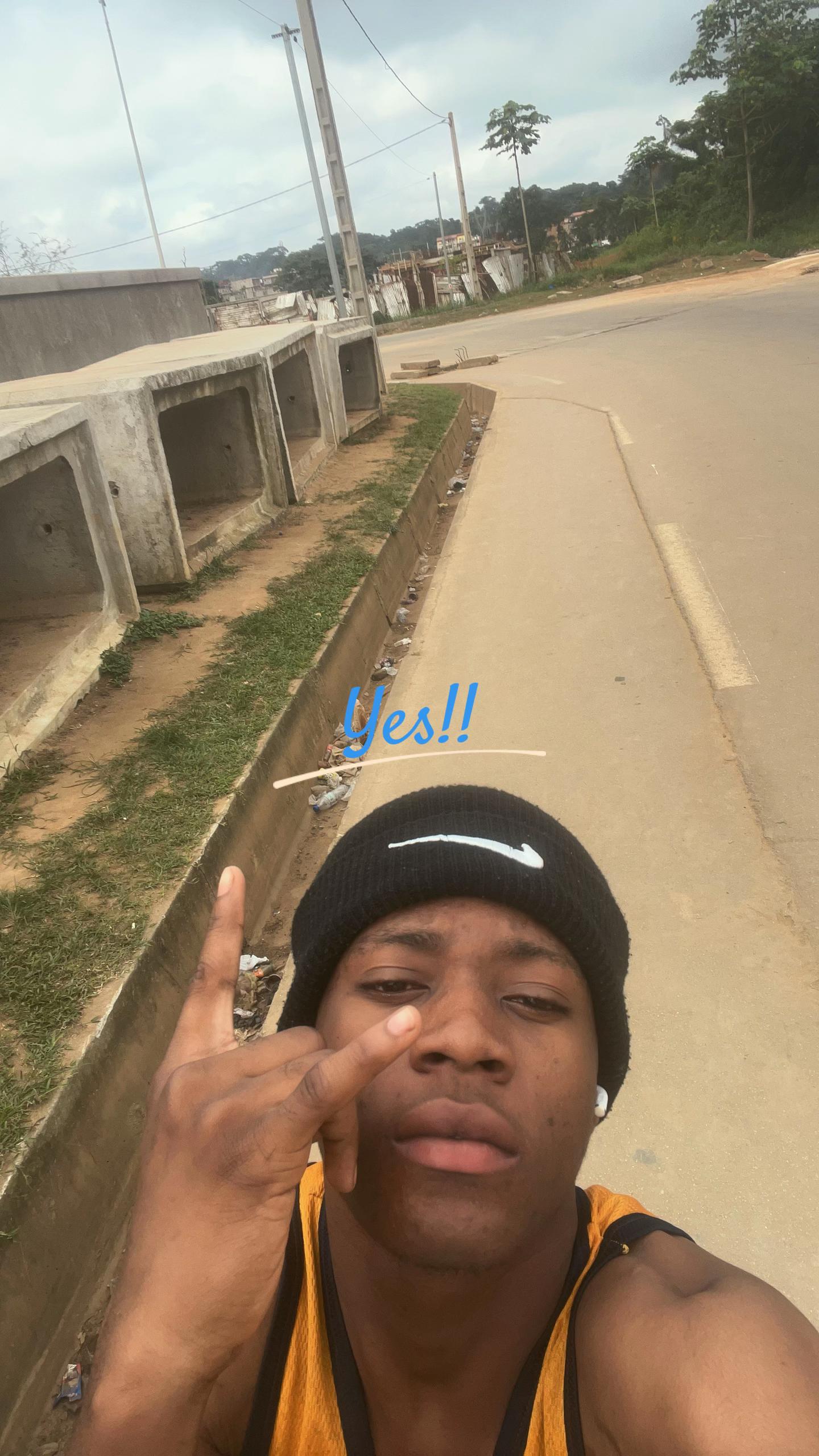 @SLIMSY_BOY