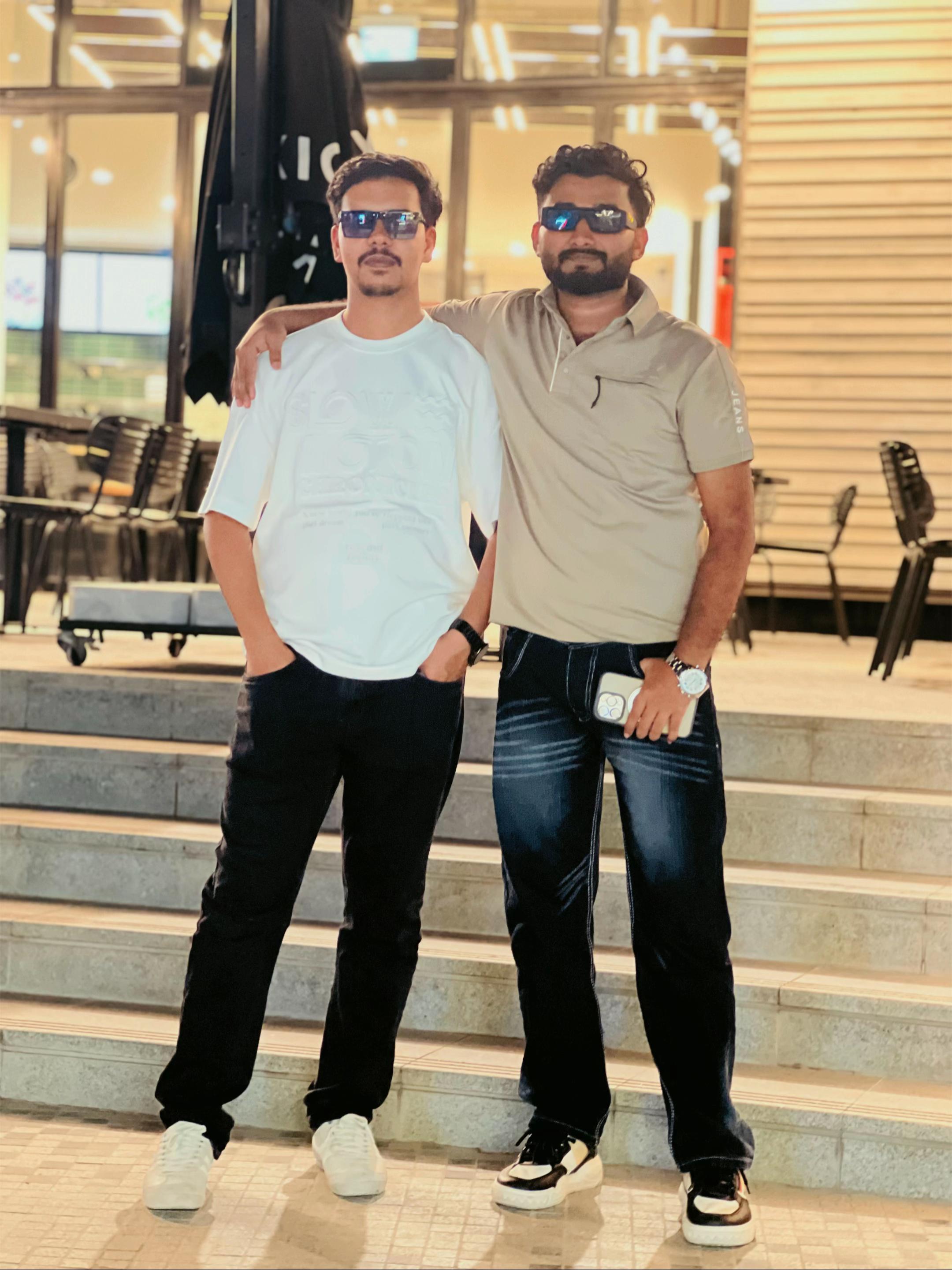 @shahnwaz khan 🇮🇳🇦🇪