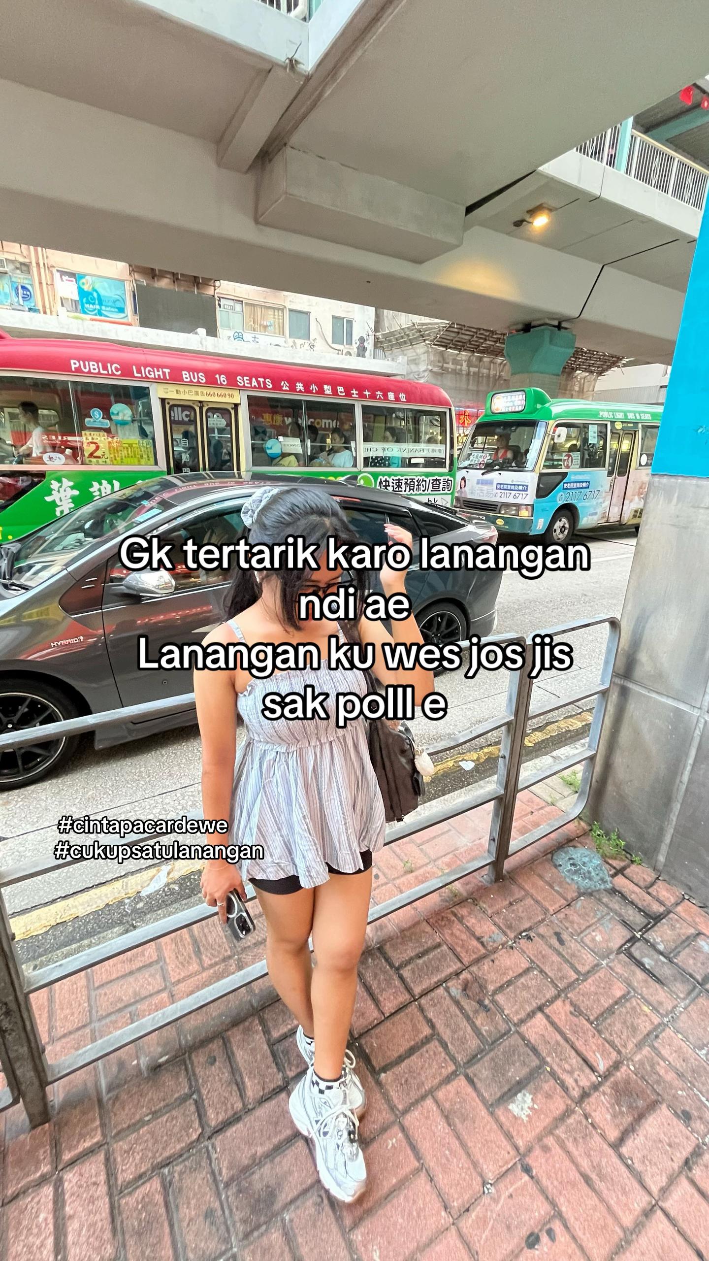 @Dek_&reg;️🤍🇭🇰