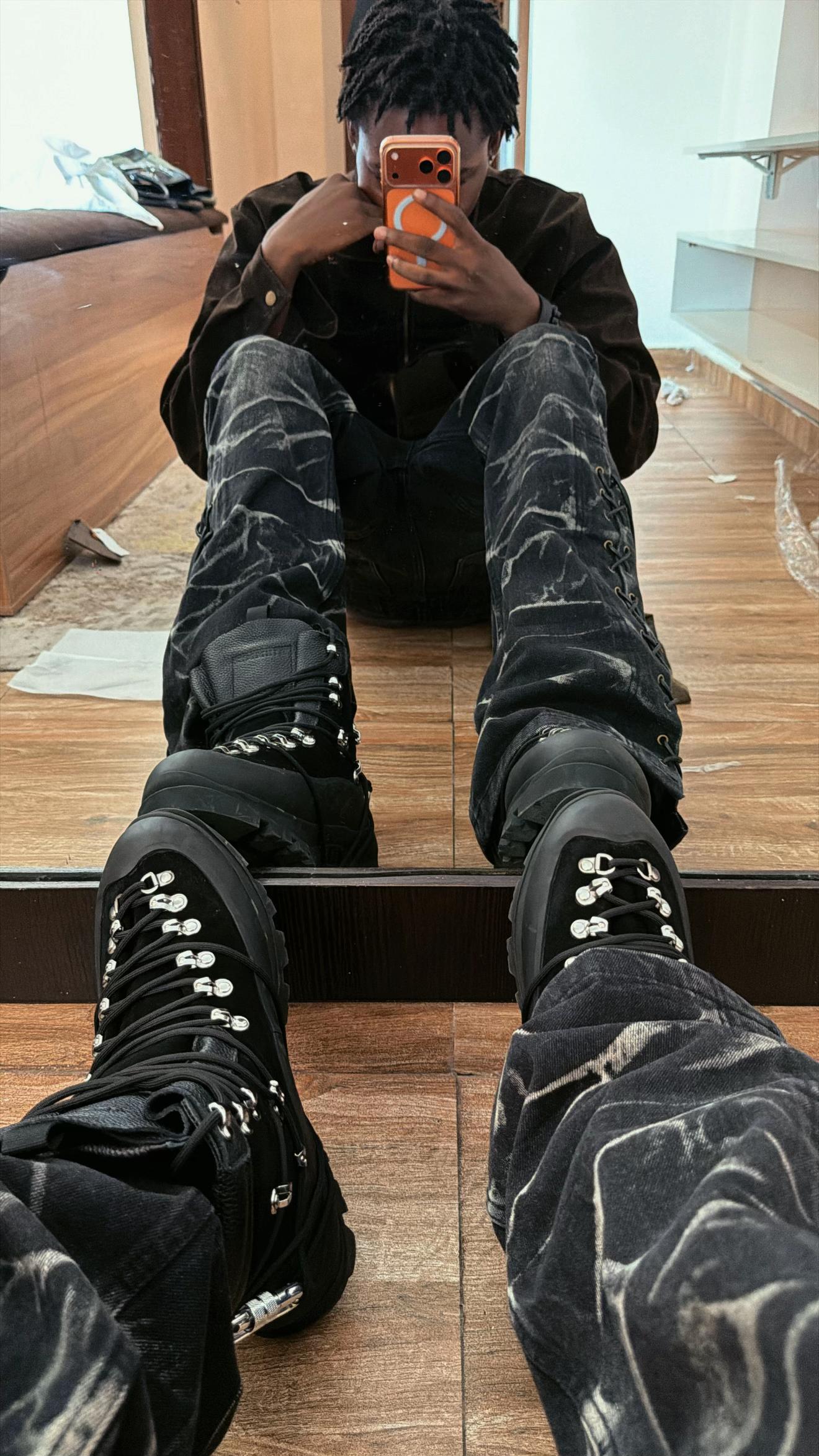 @BatBoy🦇