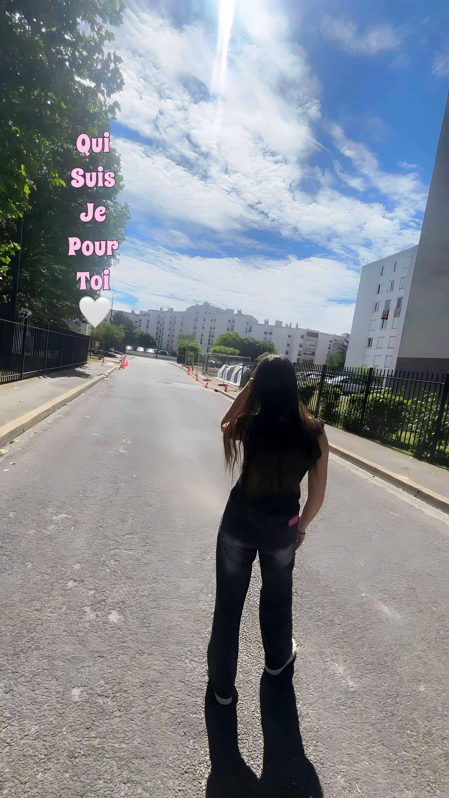 @𝐍𝐨𝐞̈𝐦𝐢𝐞 🌸