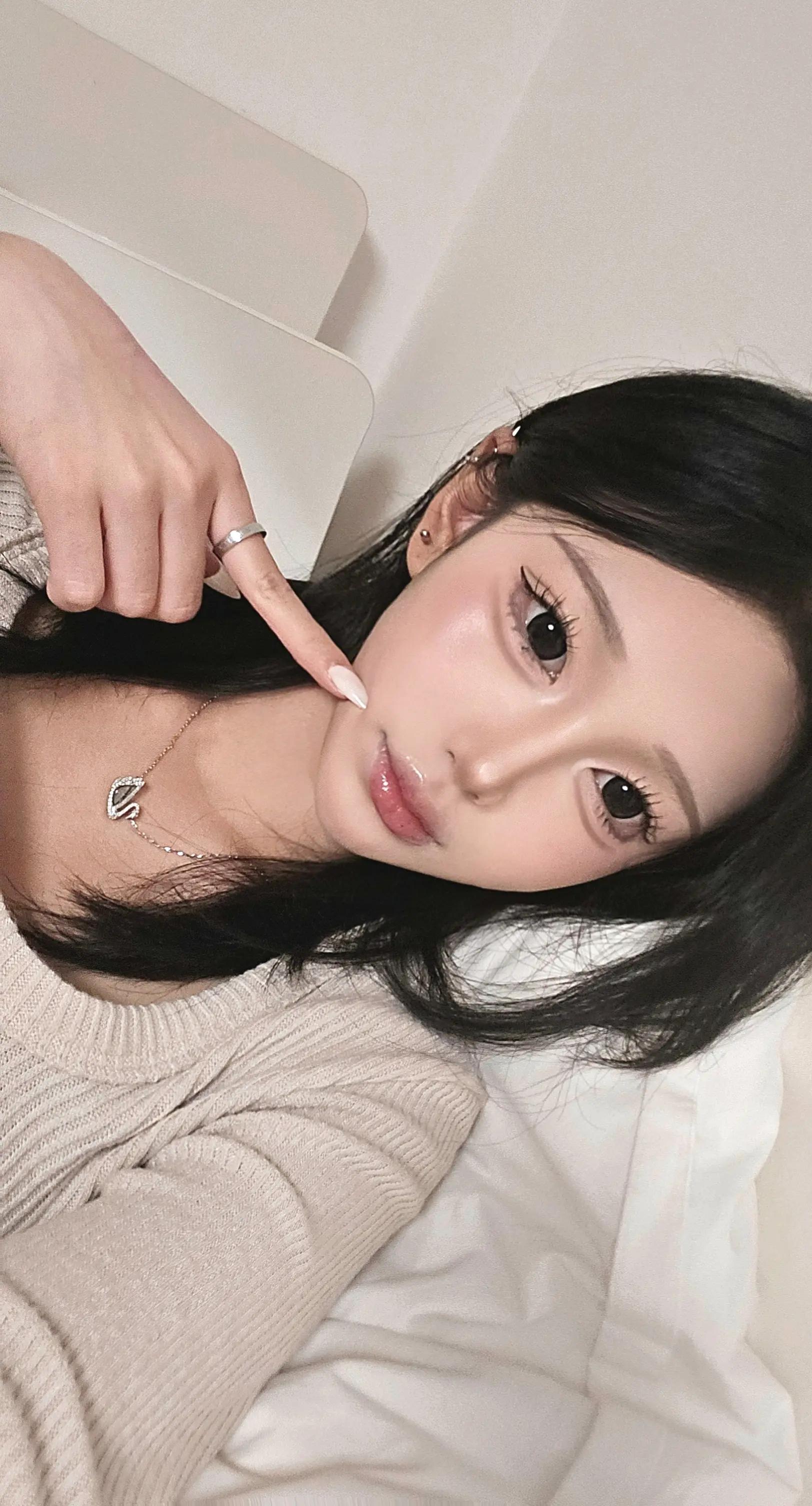 @주여니