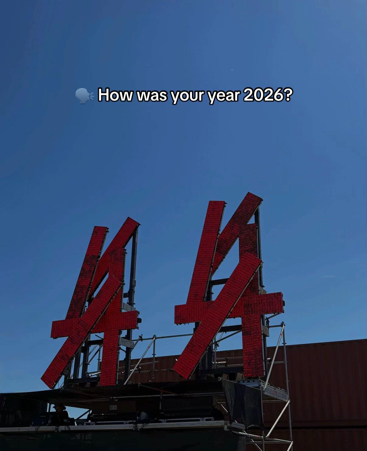 @𝕽𝖎𝖆 🪩