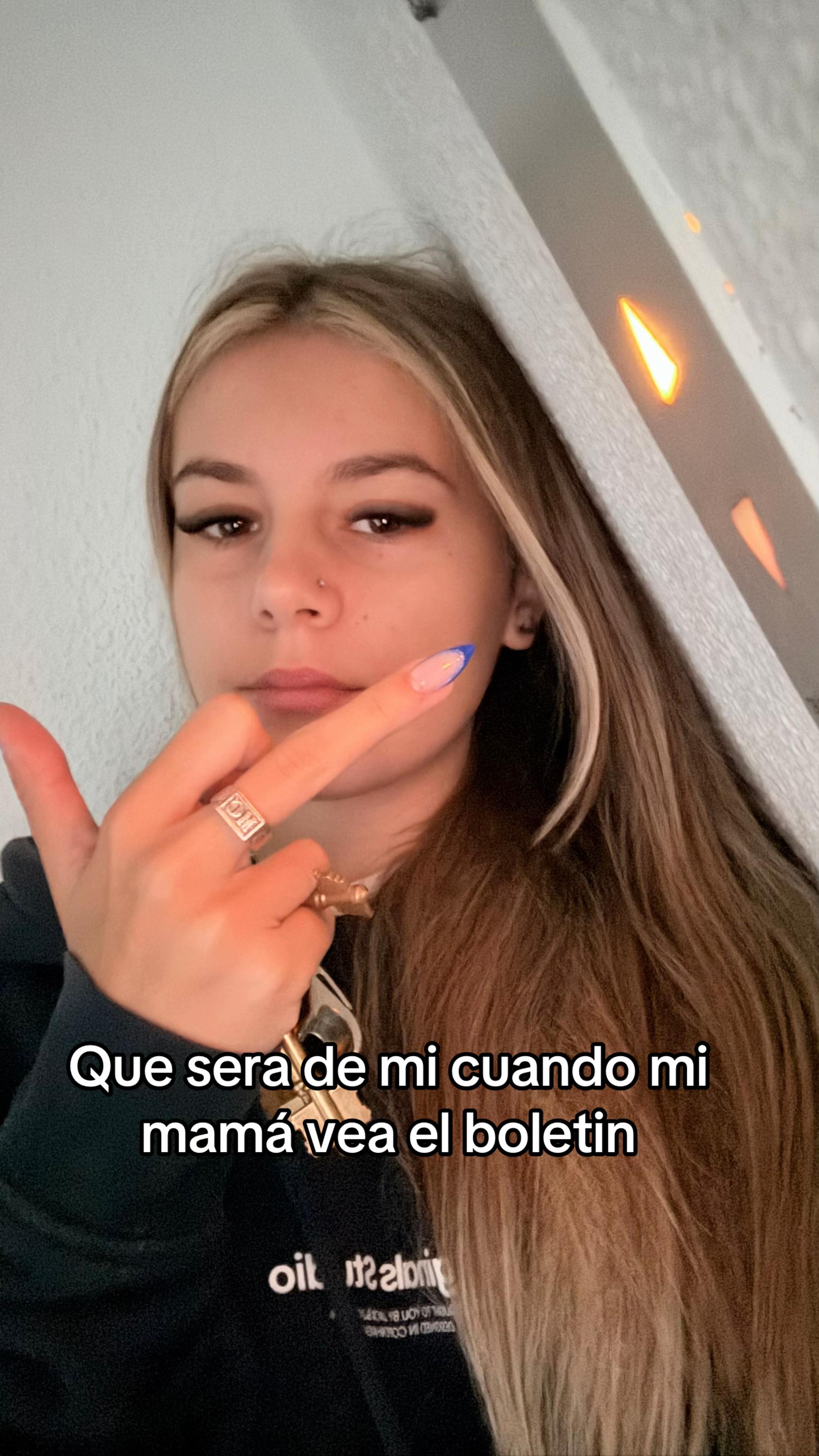 @ajaksjakjsmaartu