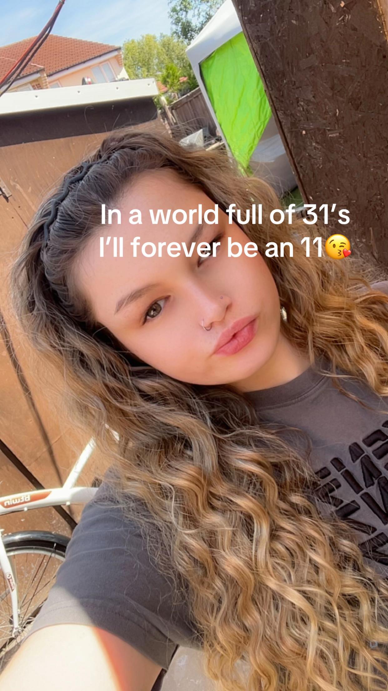 @𝒜𝓈𝒽𝓁𝑒𝒾𝑔𝒽 𝓌𝒶𝓉𝓉𝓈