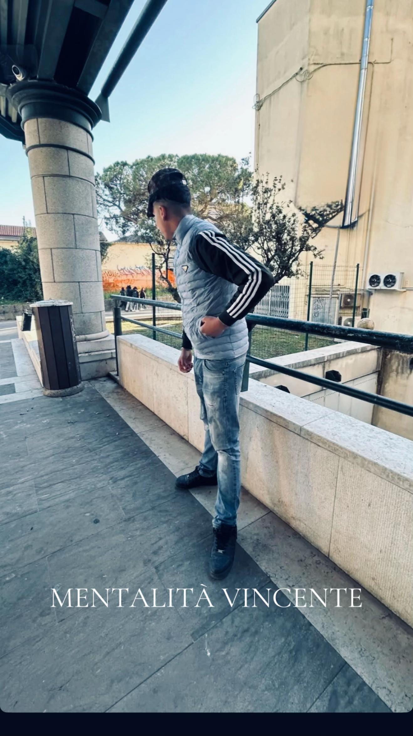 @hkzy.arash