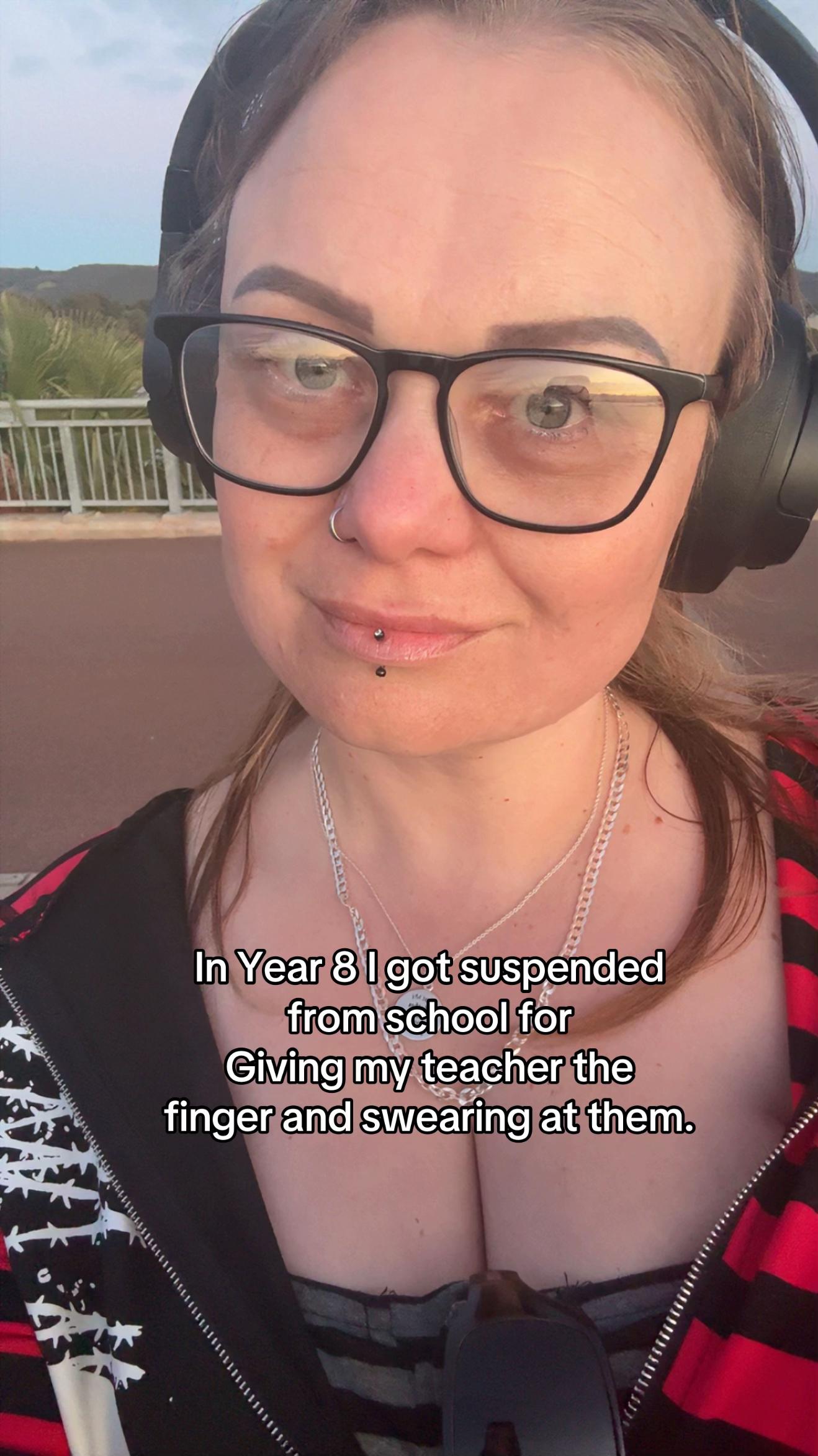 @tiktokmumof10