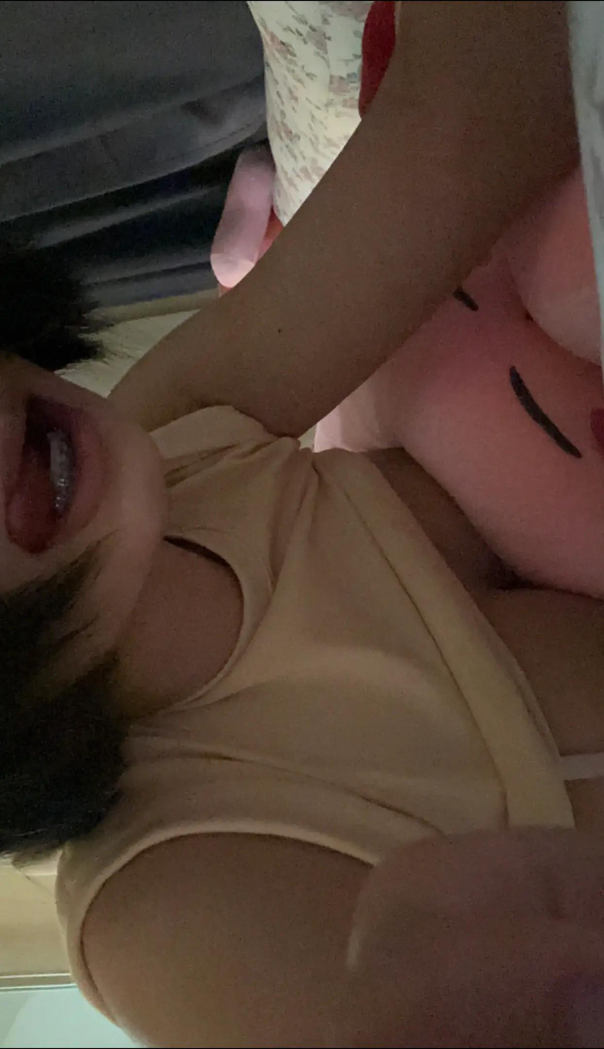 @𝐊𝐍