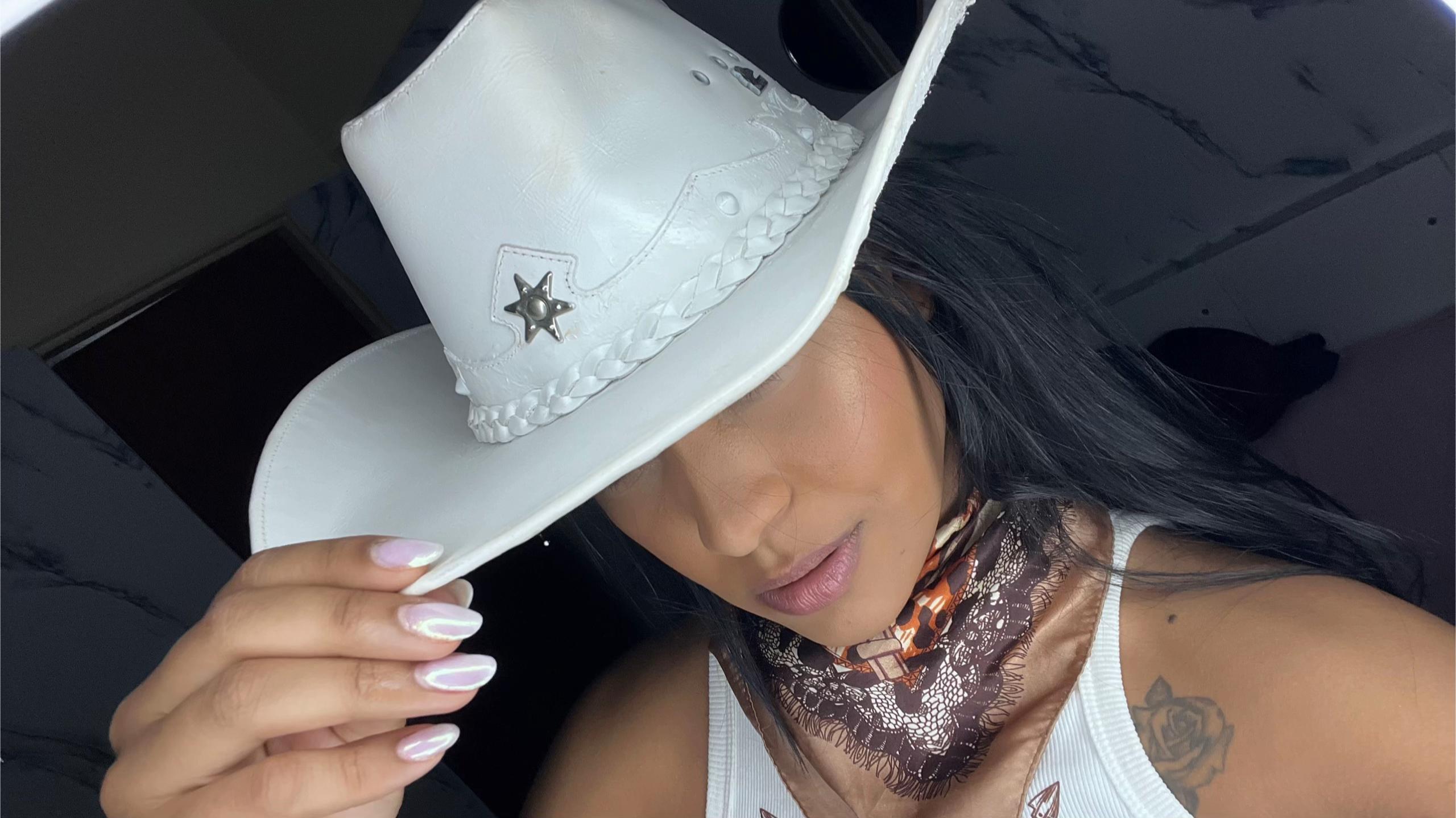 @Tatysantos