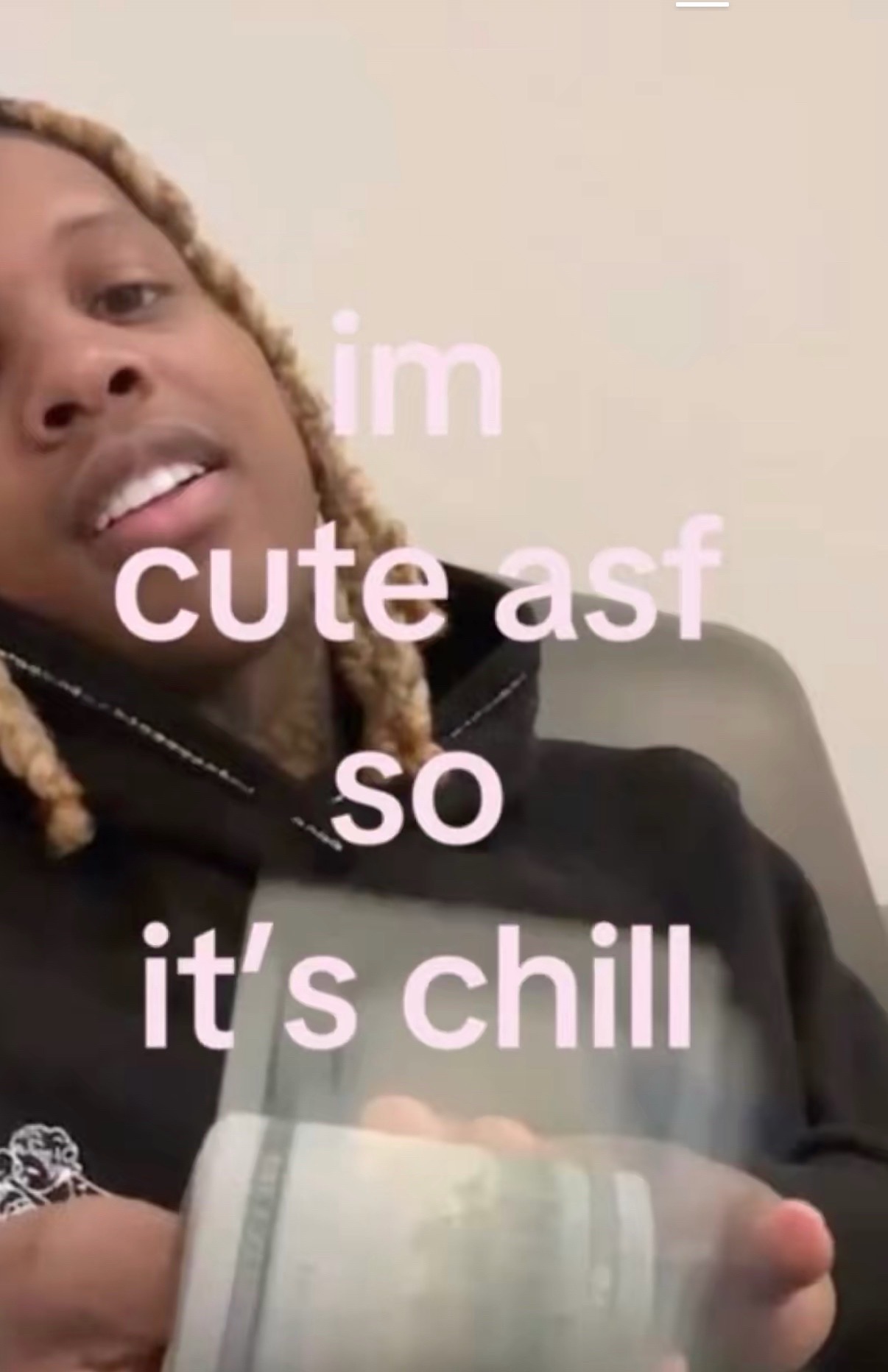 @Vivvy🪻