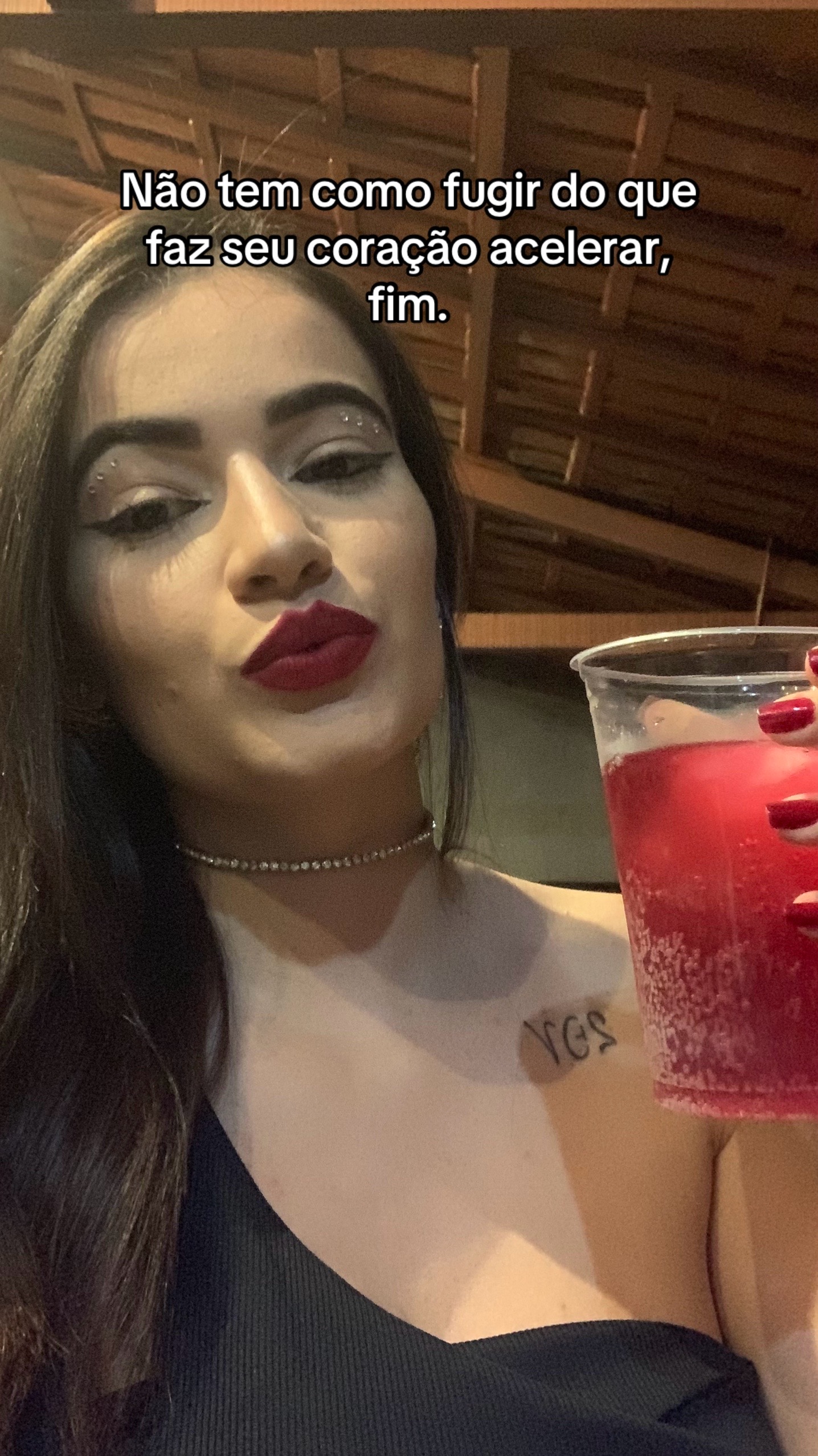 @Vá nessa