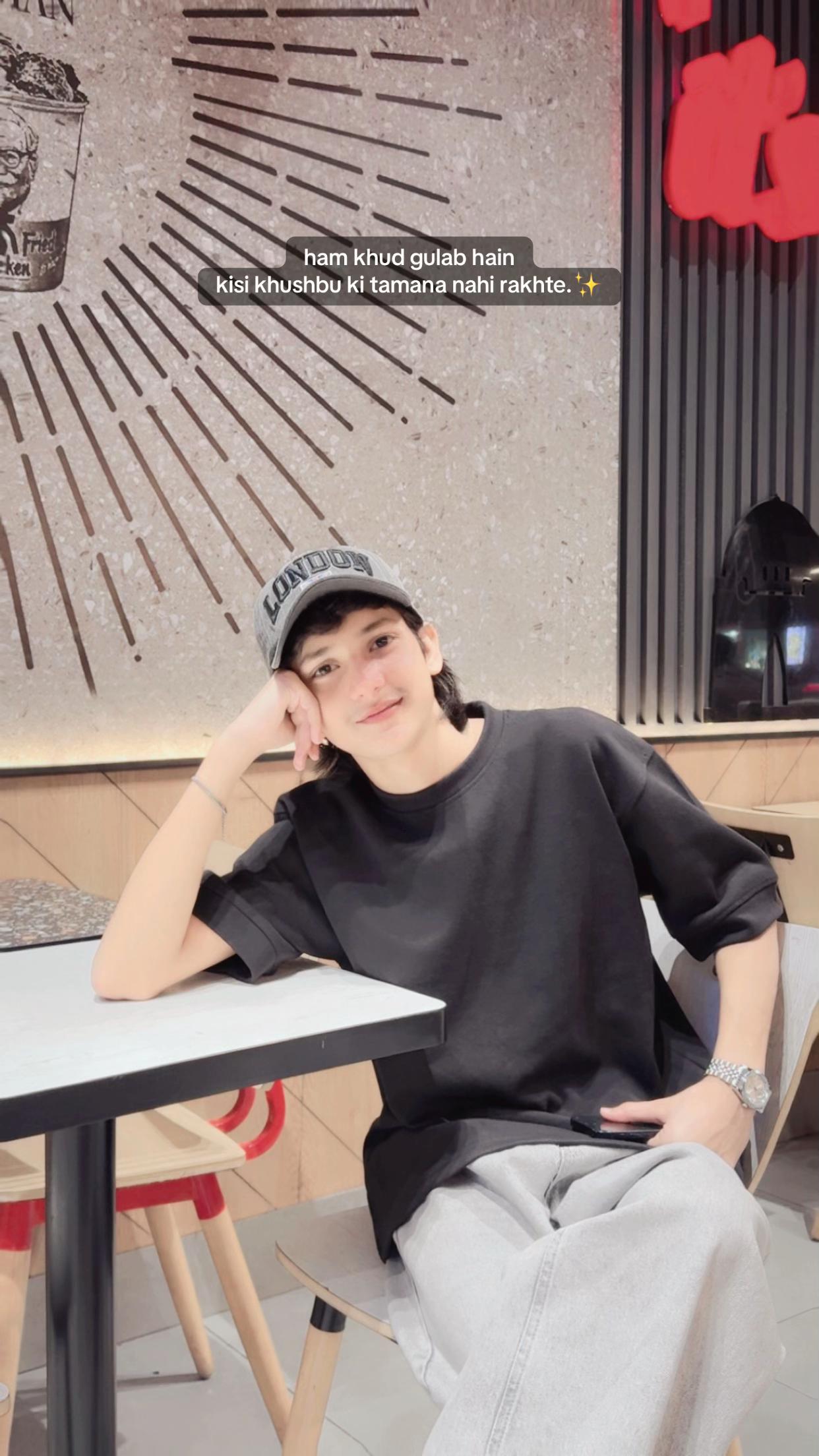 @𝐑𝐒☣︎