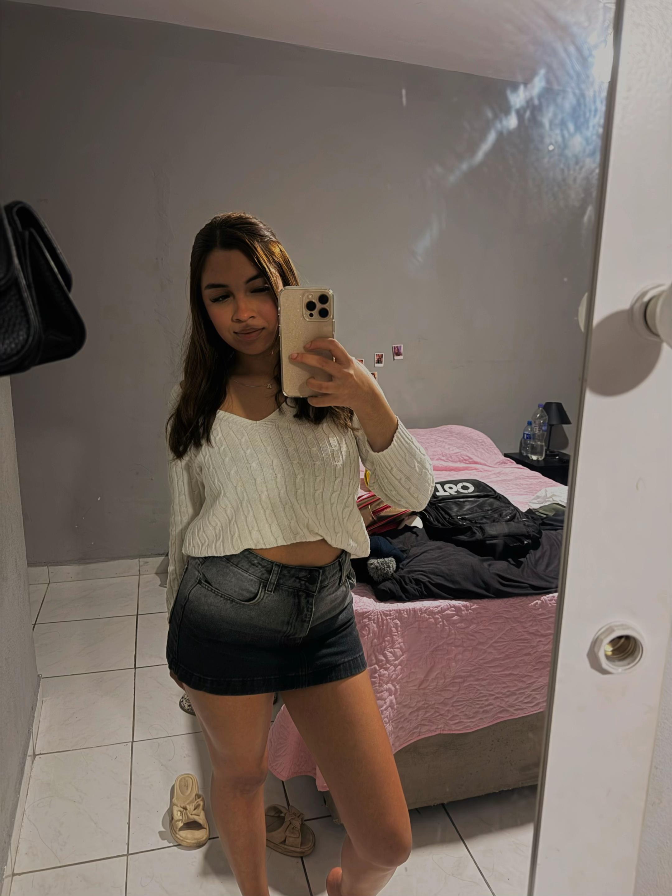 @Ana