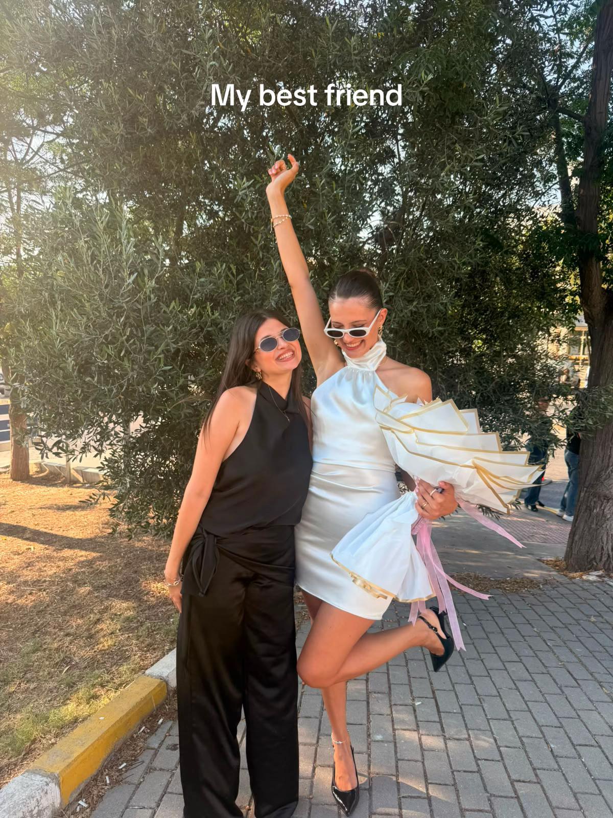 @Ece Cantürk