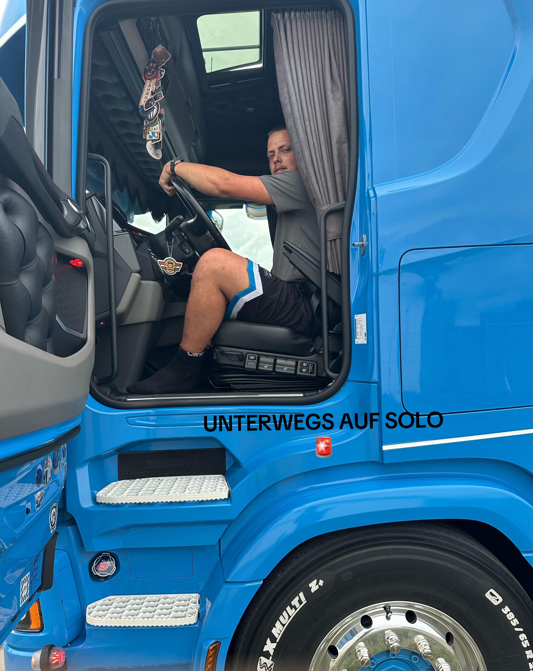 @_🚨TRUCKERJUNKI🚨_