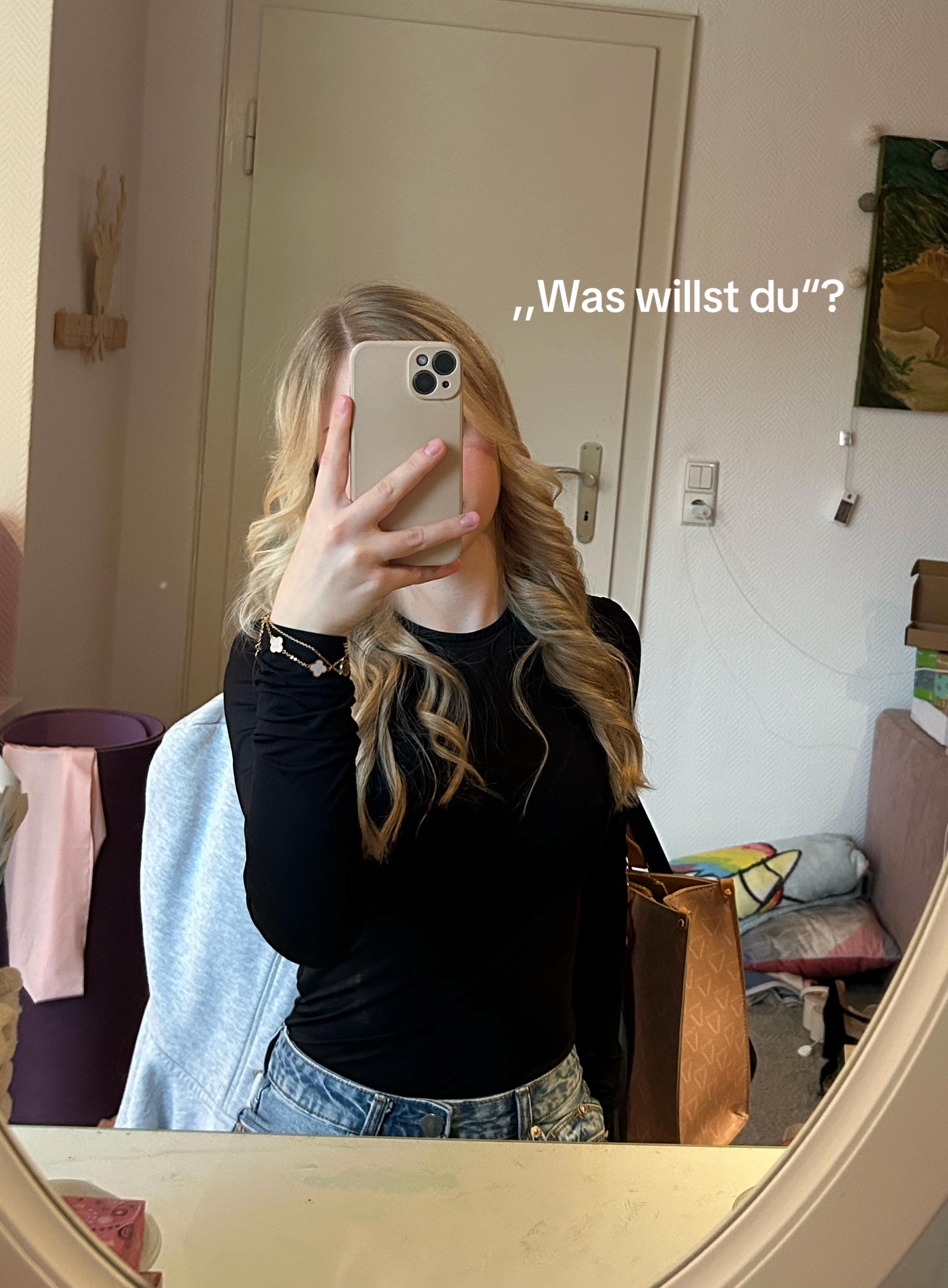 @JALIZA🤍