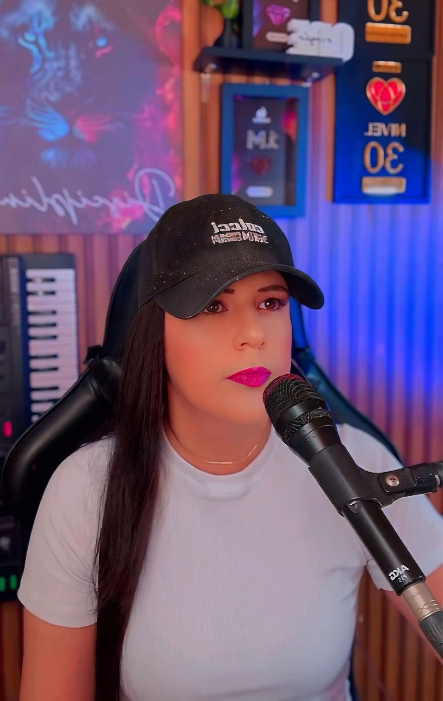 @🎙️Juliana Araújo 🧢🚂🐯🦁