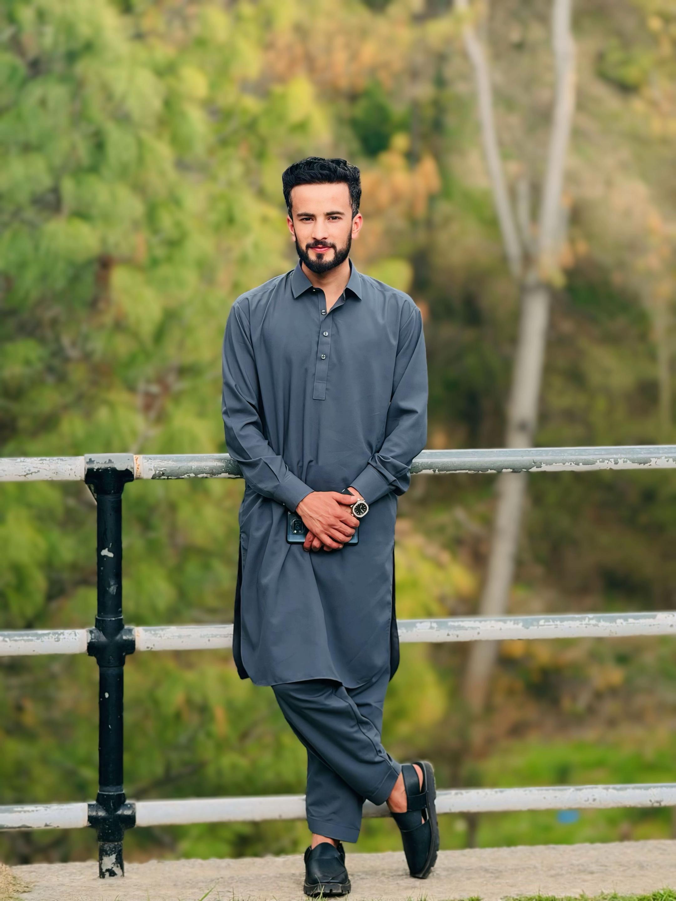 @FaiZan Mumtaz🥀