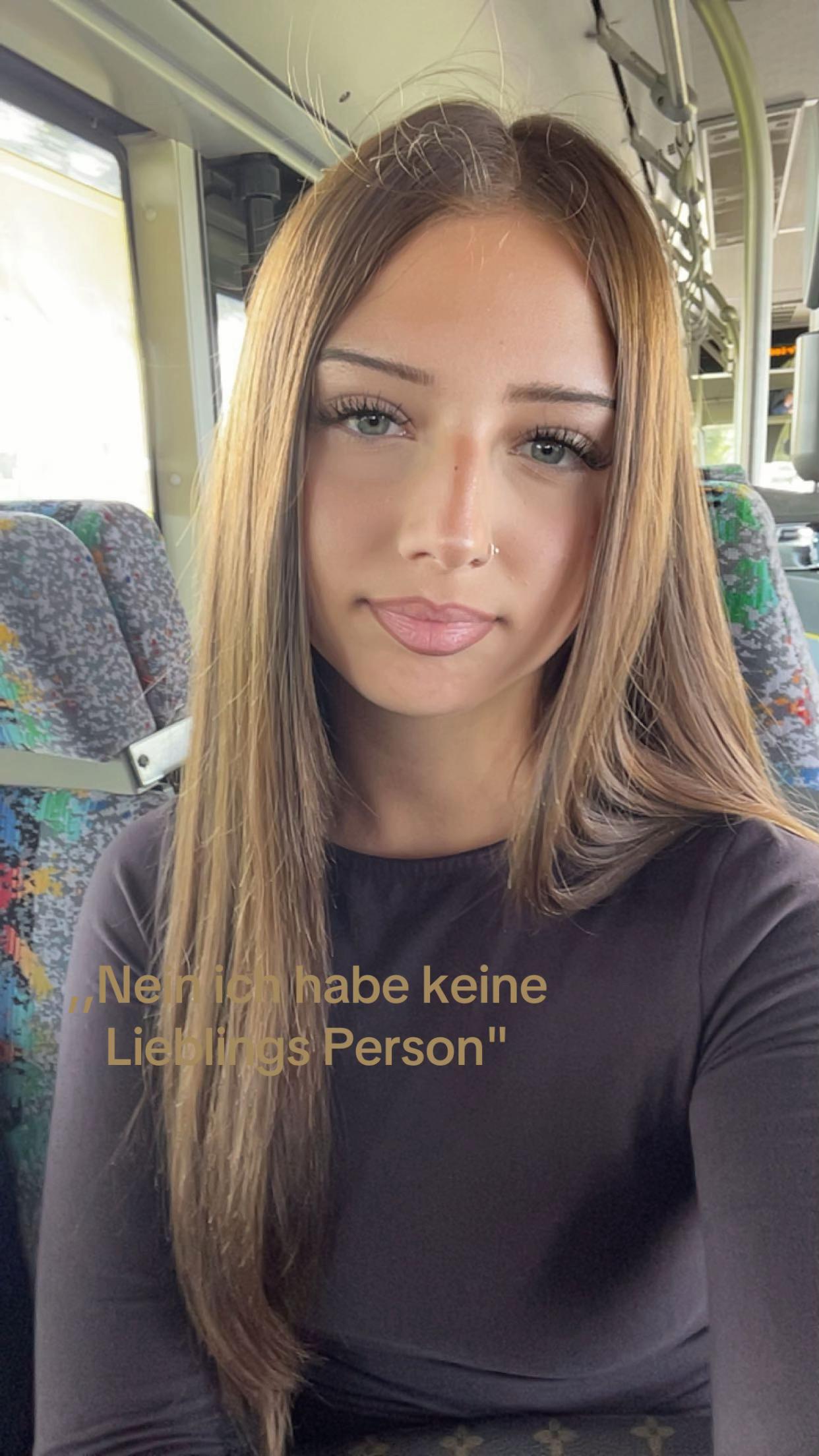 @𝑱𝒐𝒍𝒊𝒆𝒏