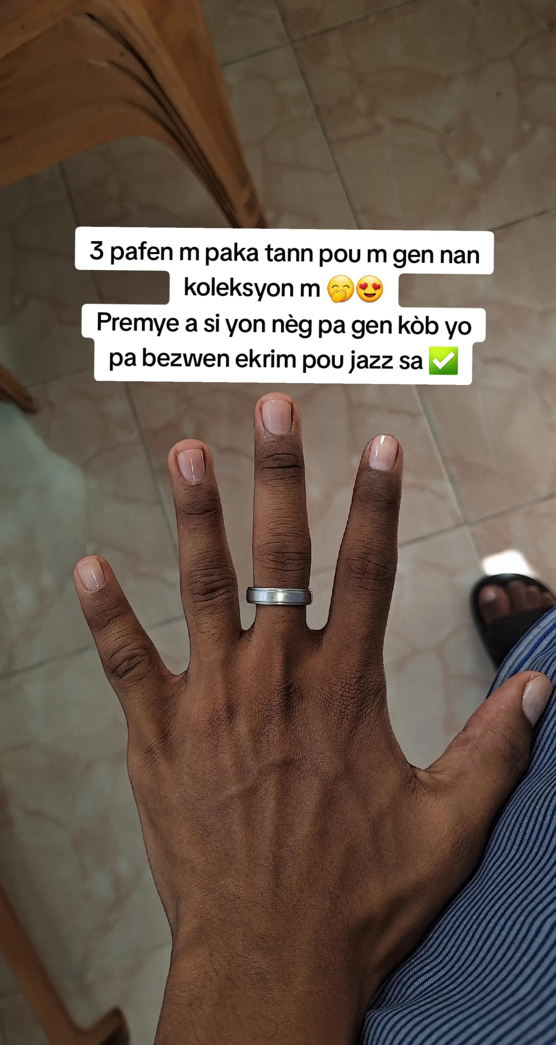 @PERFUMAURA